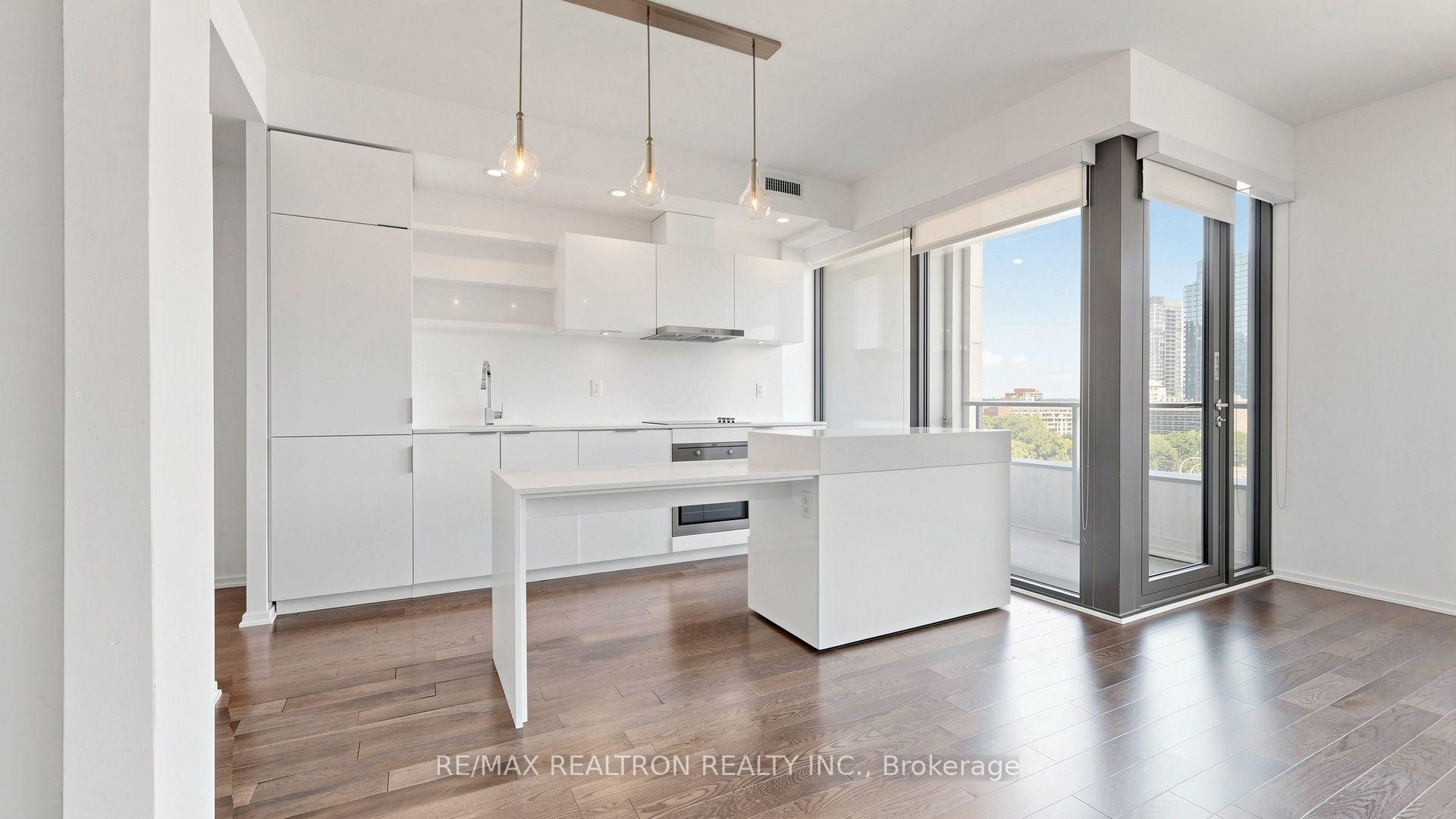 Photo 11 of Unit #906, 12 Bonnycastle Street, Toronto, Waterfront Communities — HOMEH