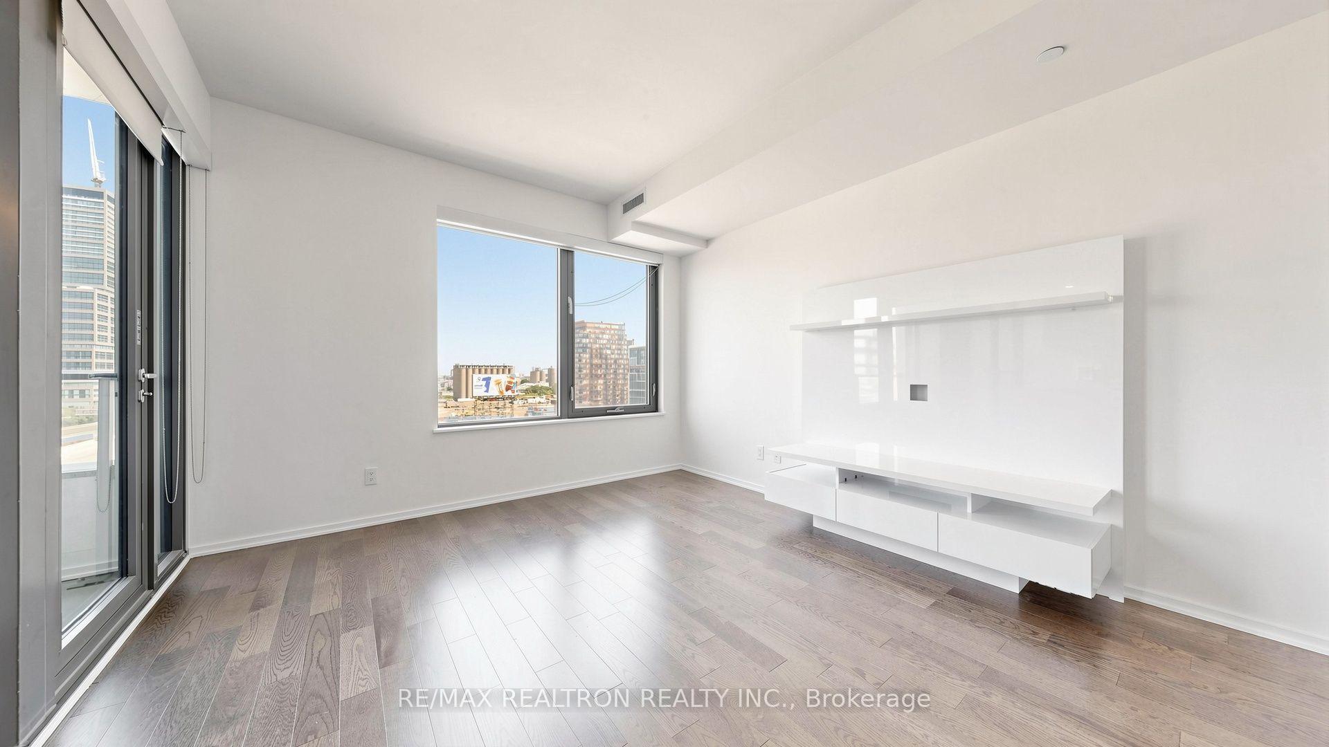 Photo 12 of Unit #906, 12 Bonnycastle Street, Toronto, Waterfront Communities — HOMEH