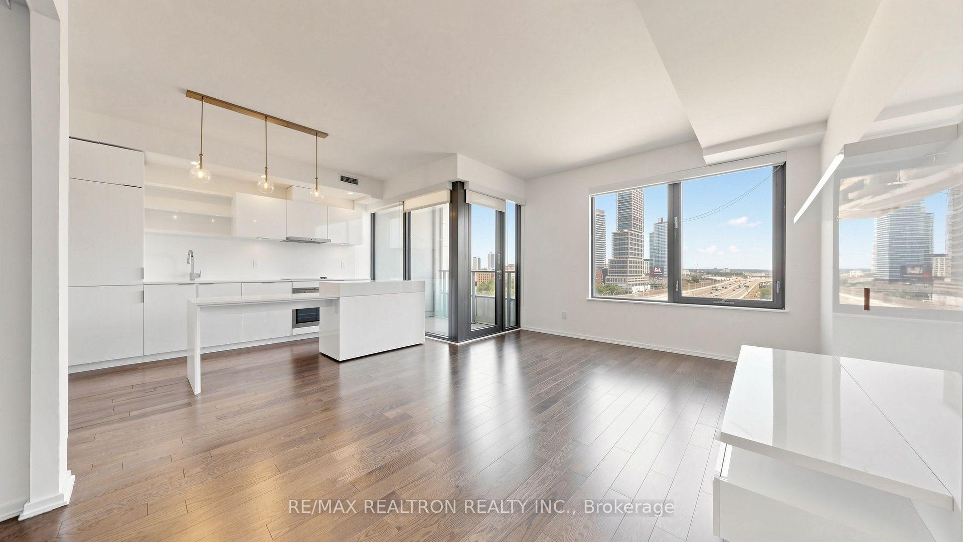 Photo 13 of Unit #906, 12 Bonnycastle Street, Toronto, Waterfront Communities — HOMEH