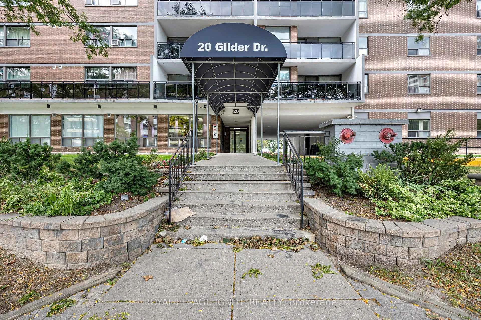 Photo 4 of Unit 303, 20 Gilder Drive, Scarborough, Eglinton East — HOMEH