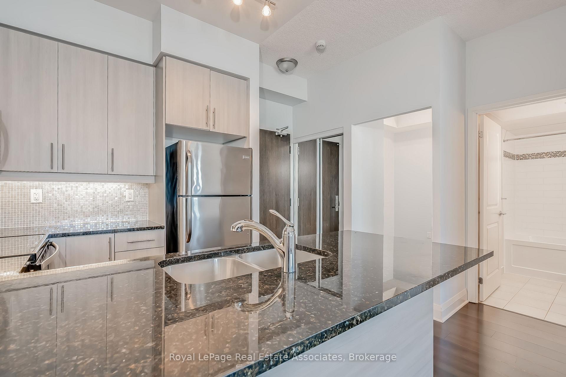 Photo 7 of Unit 513, 1185 The Queensway, Etobicoke, Islington-City Centre West — HOMEH