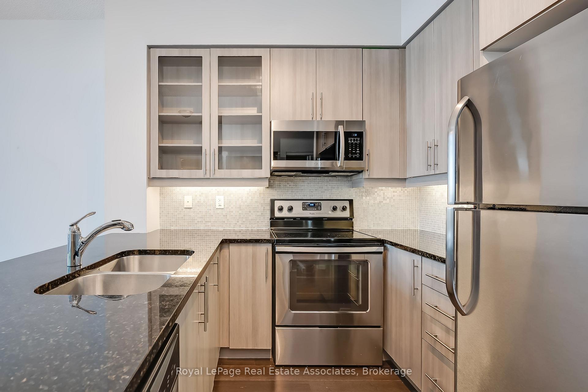 Photo 8 of Unit 513, 1185 The Queensway, Etobicoke, Islington-City Centre West — HOMEH