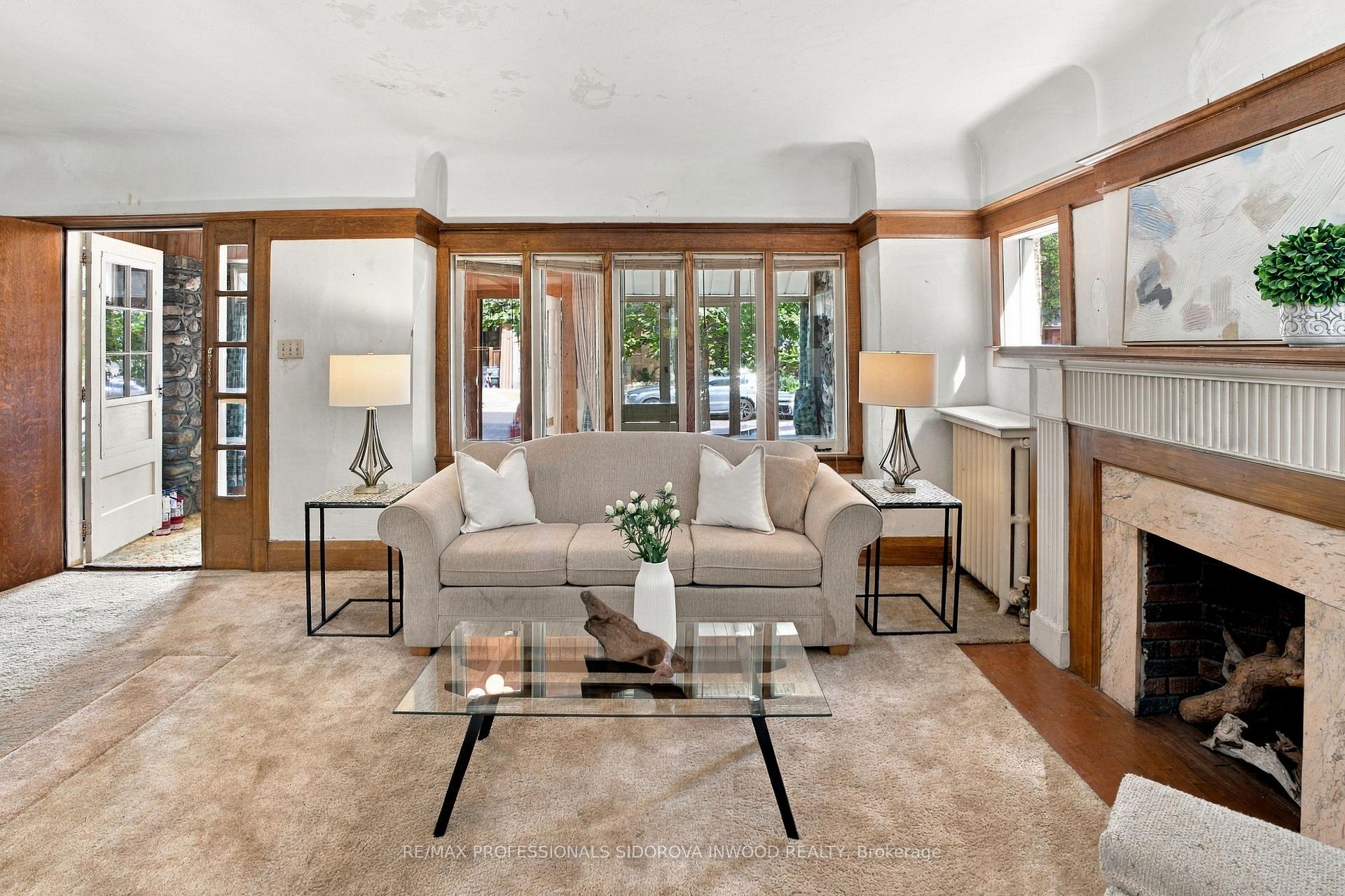 Photo 3 of 282 Kennedy Avenue, Toronto, High Park North — HOMEH