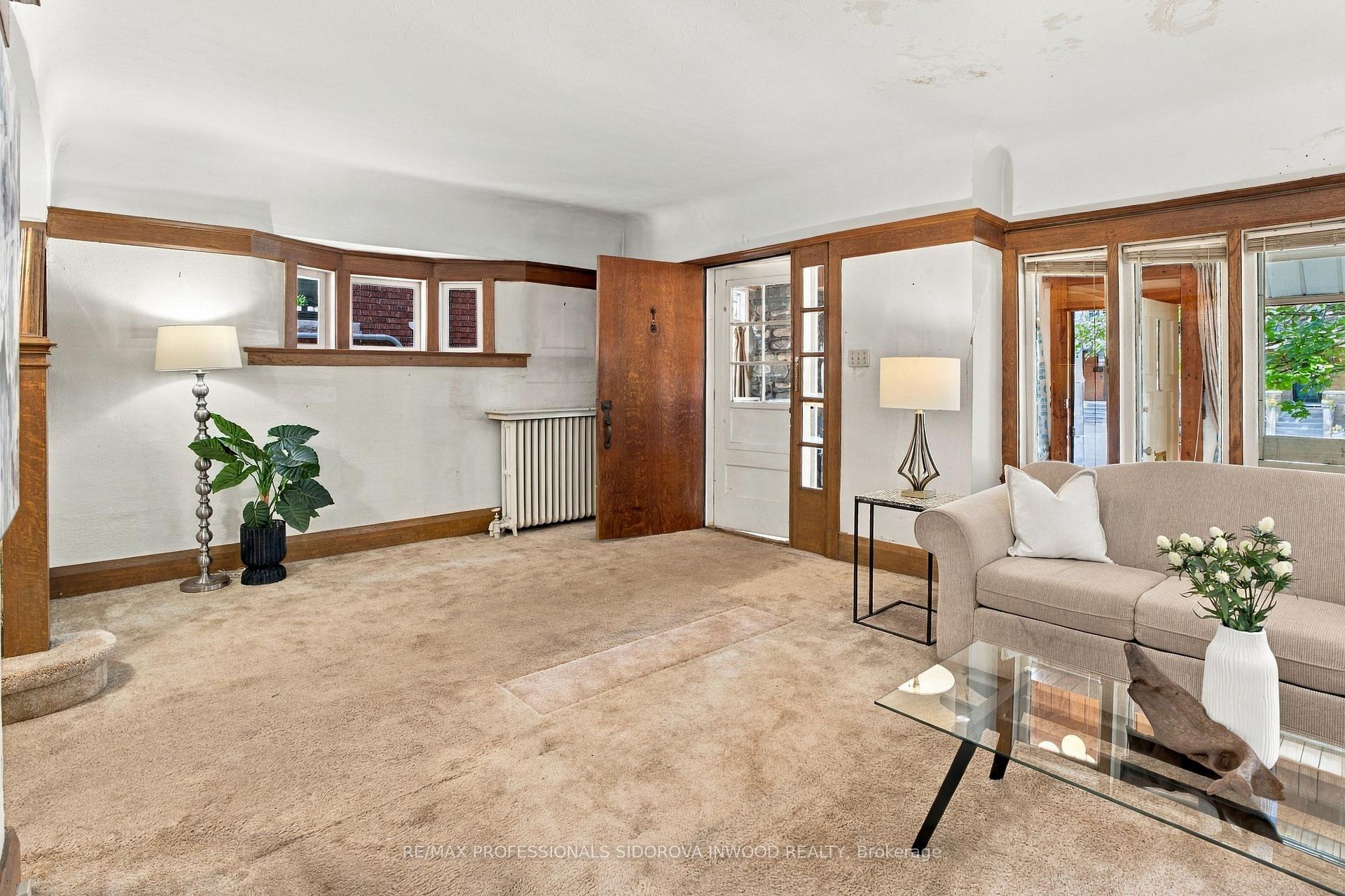 Photo 6 of 282 Kennedy Avenue, Toronto, High Park North — HOMEH
