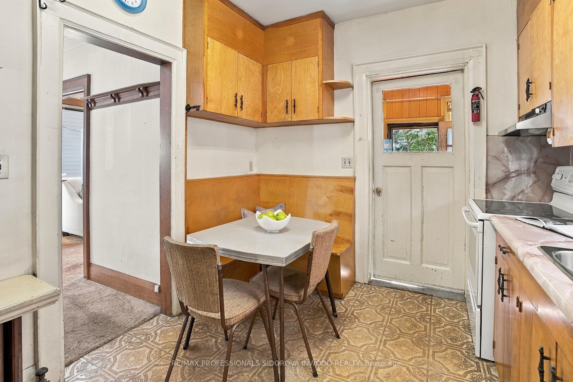 Photo 11 of 282 Kennedy Avenue, Toronto, High Park North — HOMEH