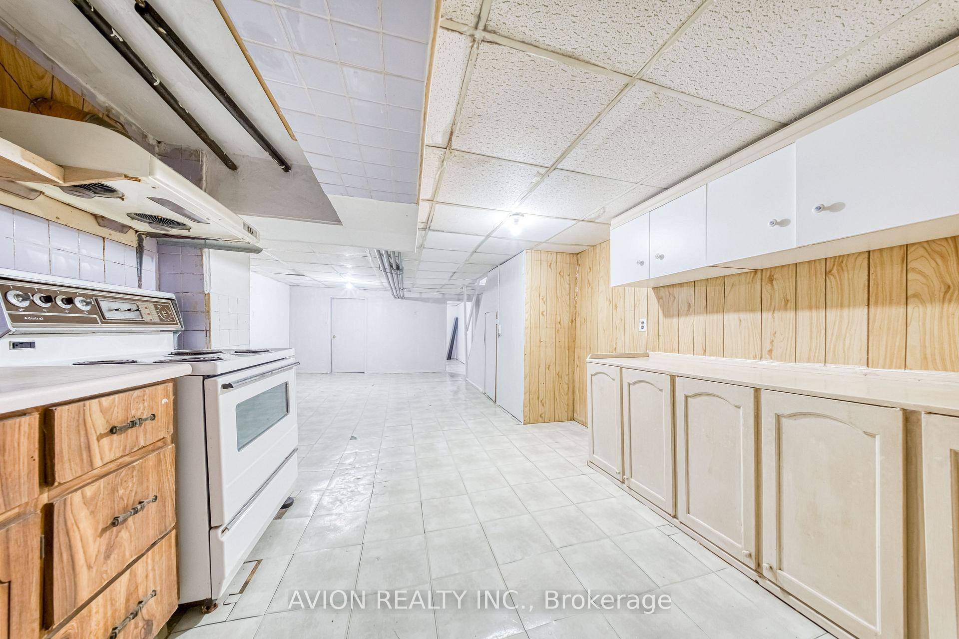 Photo 31 of 54 Ryerson Avenue, Toronto, Kensington-Chinatown — HOMEH
