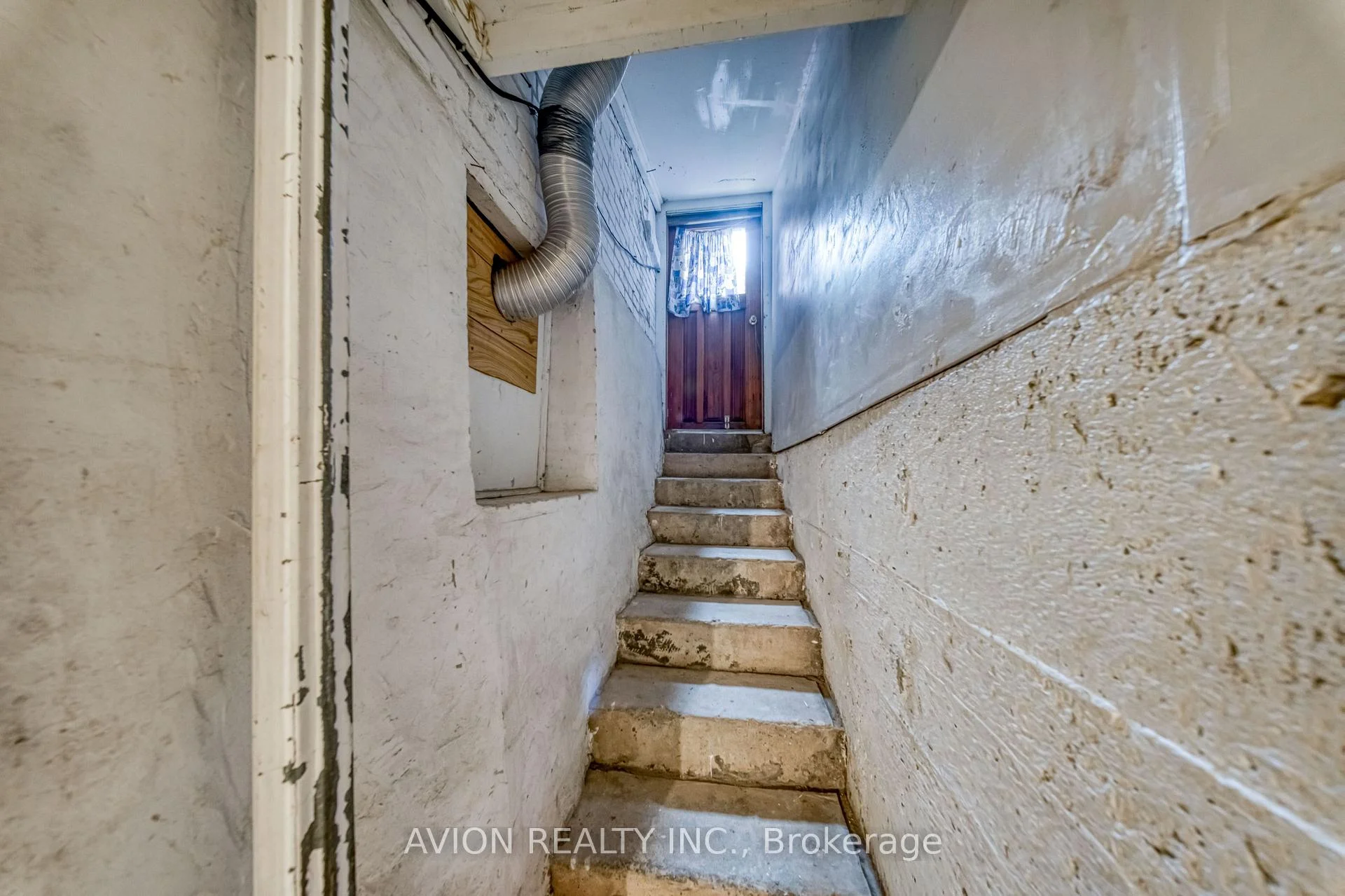 Photo 35 of 54 Ryerson Avenue, Toronto, Kensington-Chinatown — HOMEH