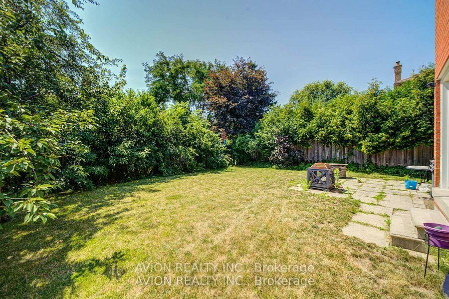 Photo 22 of 29 Charrington Crescent, Markham, Unionville — HOMEH