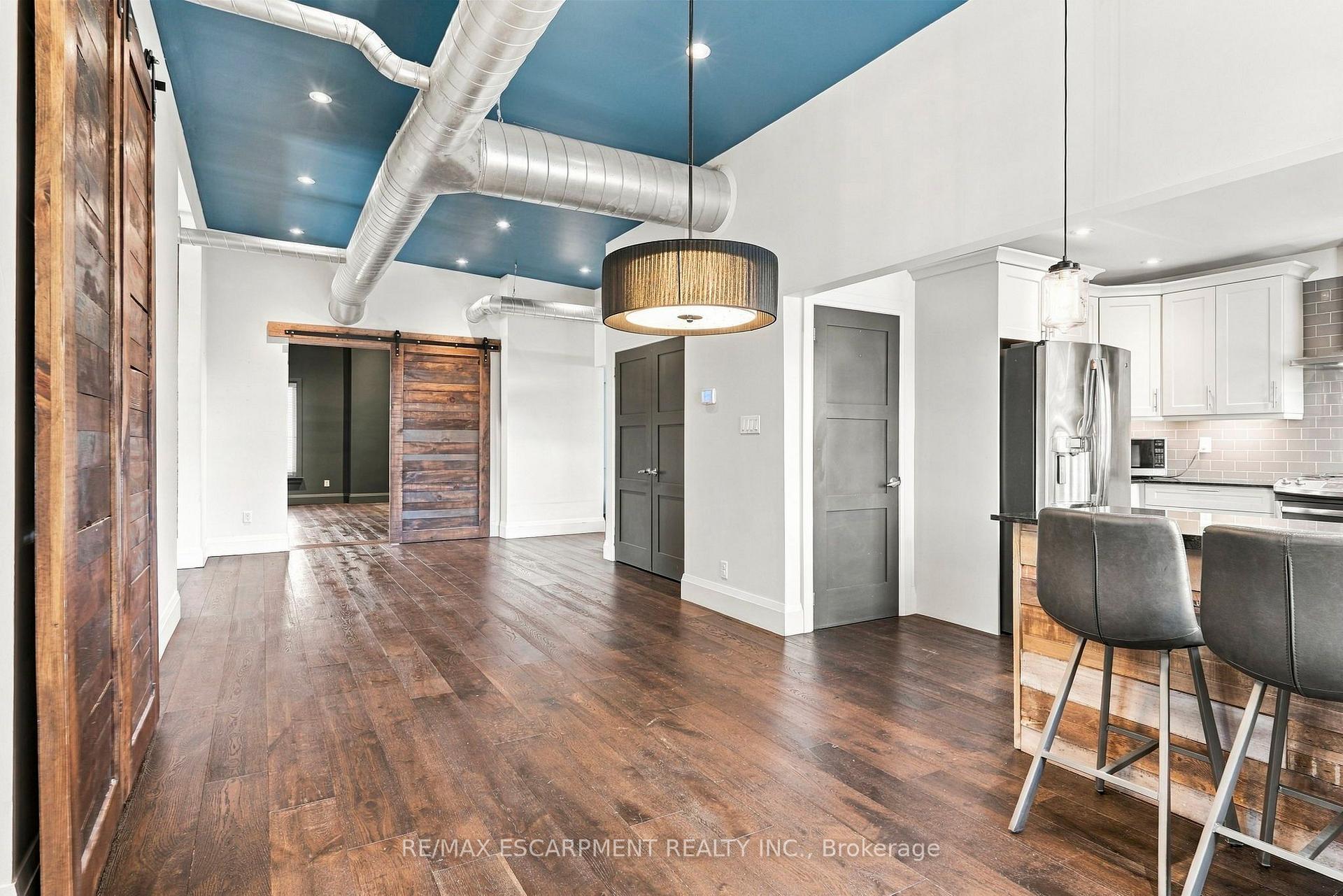 Photo 21 of Unit 4, 172 1/2 James Street N, Hamilton, Corktown — HOMEH