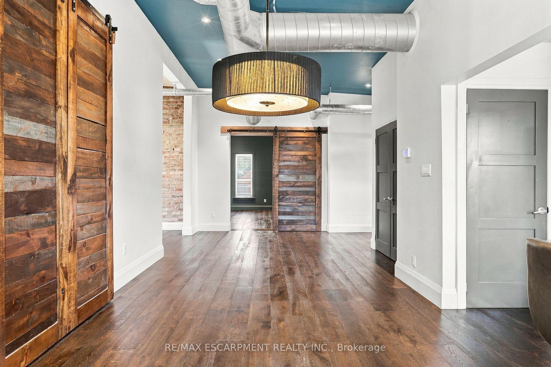 Photo 23 of Unit 4, 172 1/2 James Street N, Hamilton, Corktown — HOMEH