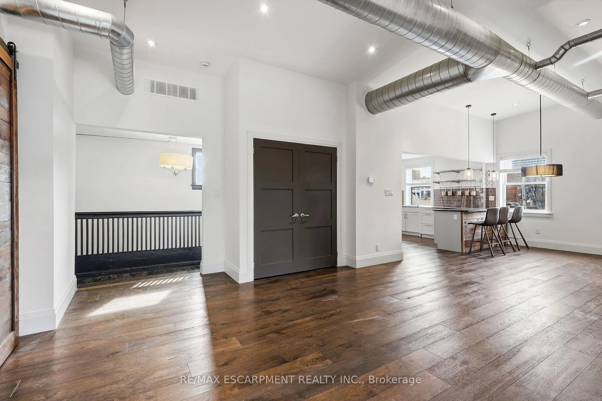 Photo 12 of Unit 4, 172 1/2 James Street N, Hamilton, Corktown — HOMEH