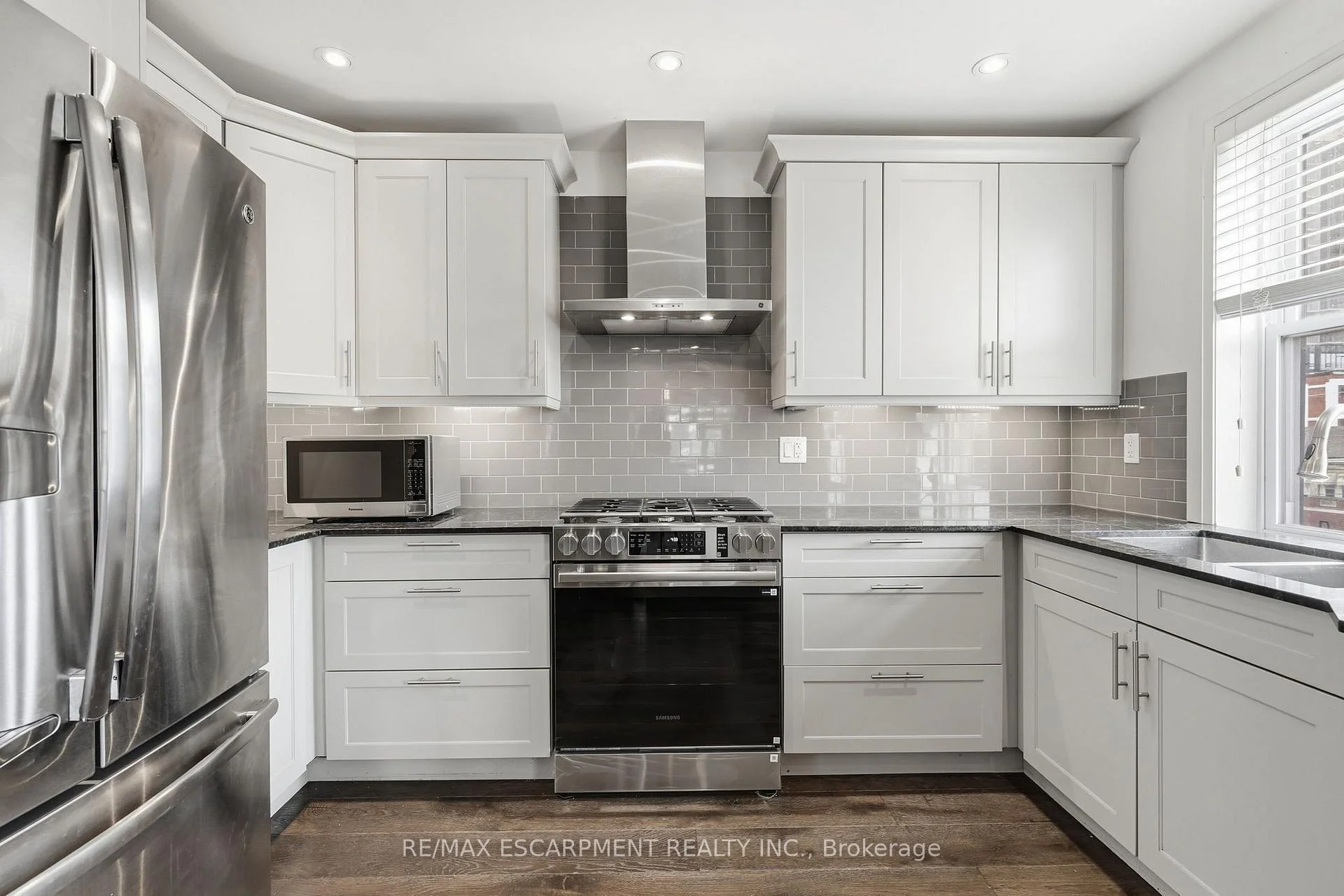 Photo 18 of Unit 4, 172 1/2 James Street N, Hamilton, Corktown — HOMEH
