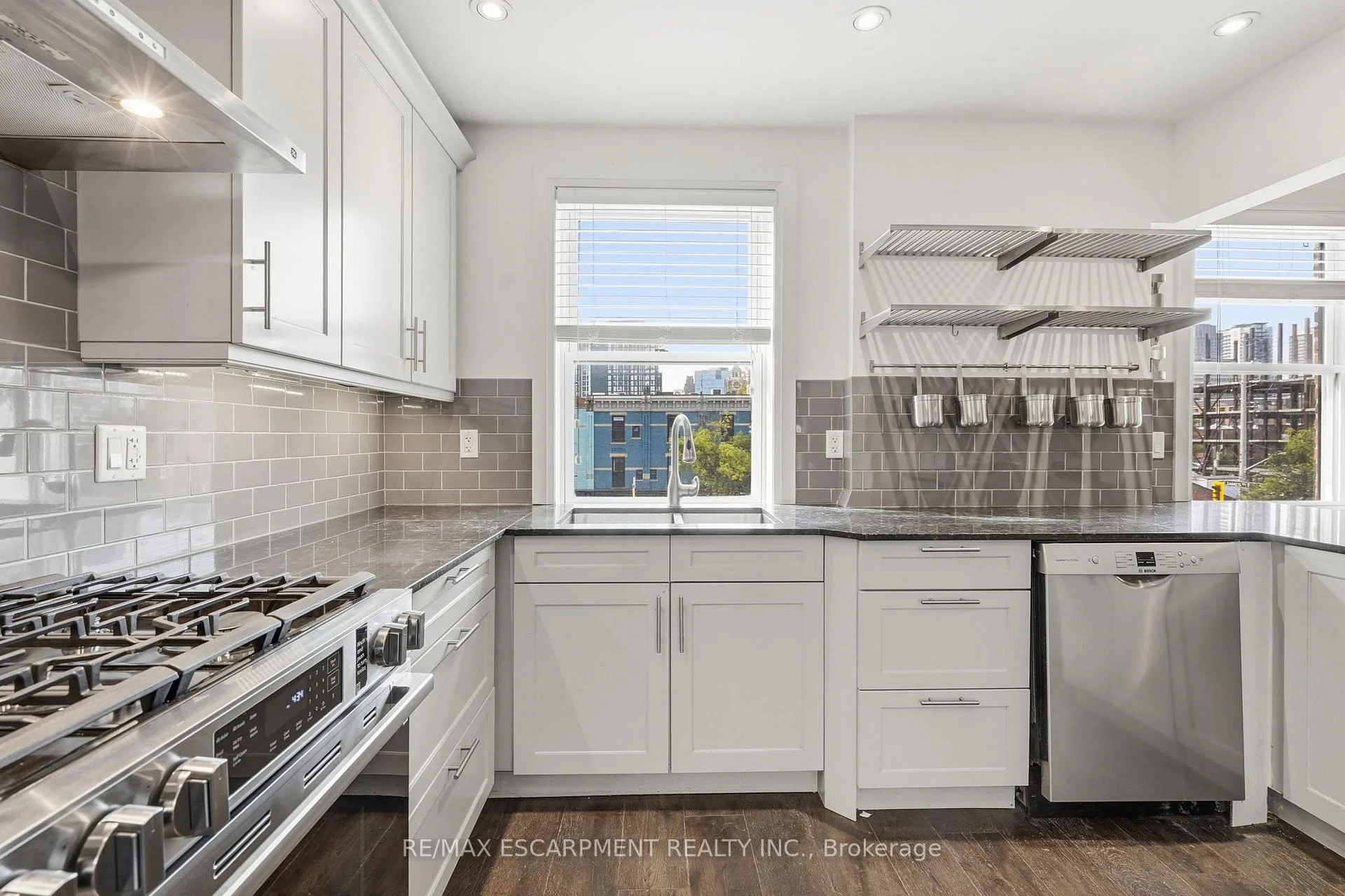 Photo 20 of Unit 4, 172 1/2 James Street N, Hamilton, Corktown — HOMEH