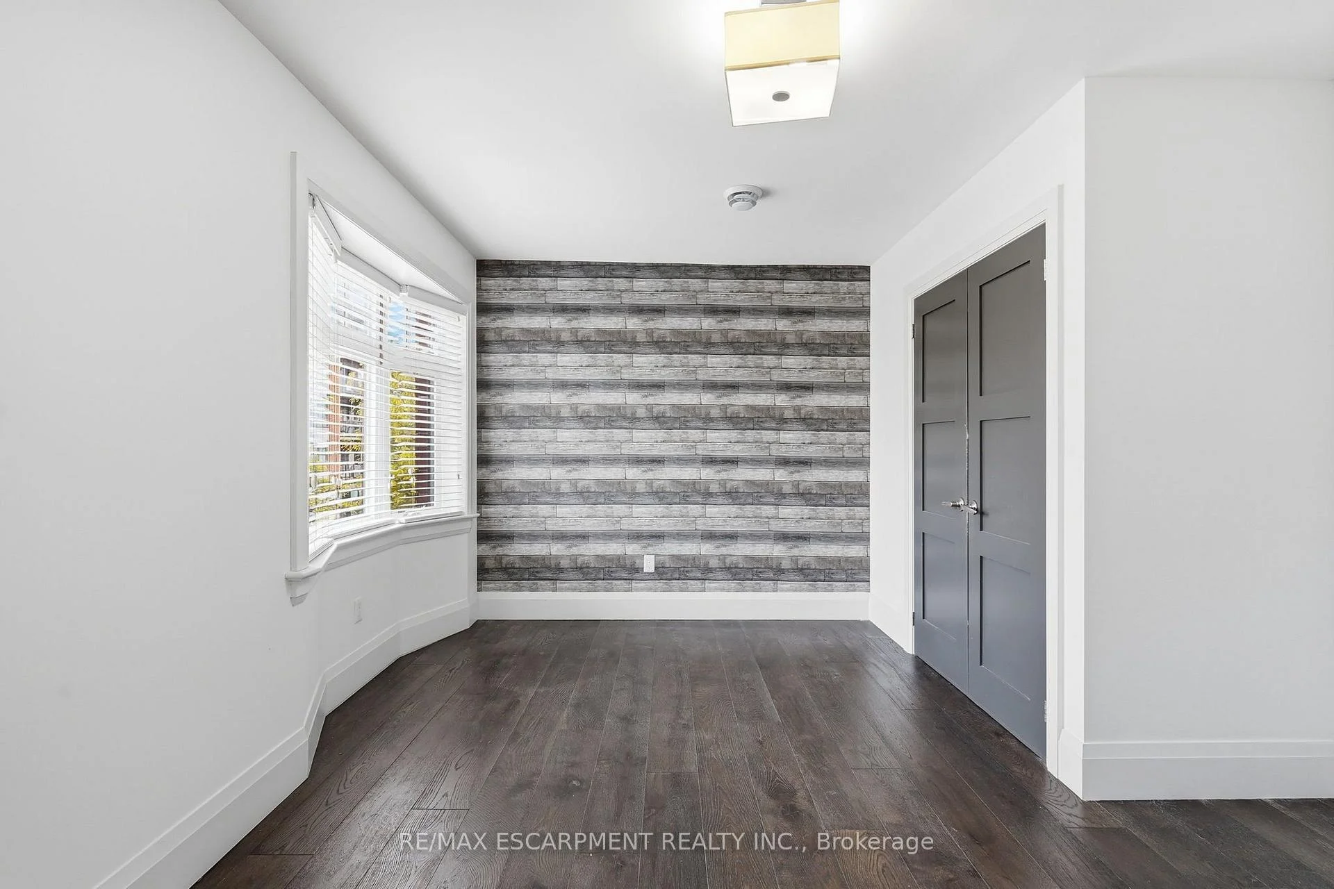 Photo 46 of Unit 4, 172 1/2 James Street N, Hamilton, Corktown — HOMEH