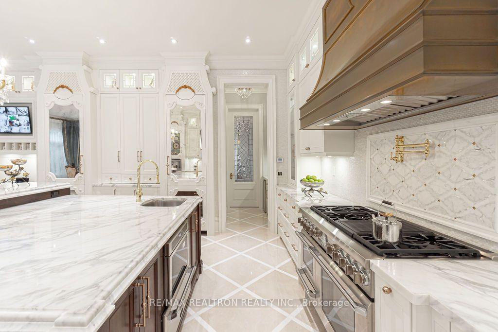 Photo 16 of 29 Denham Drive, Richmond Hill, South Richvale — HOMEH