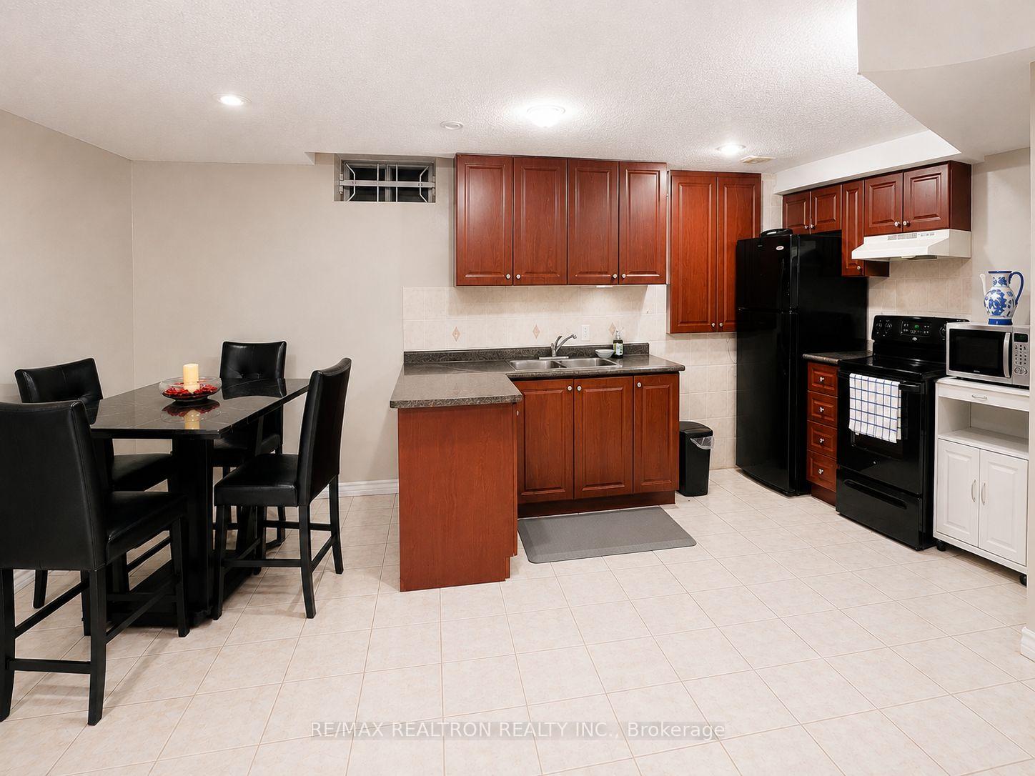 Photo 6 of Unit Basement, 50 Beulah Drive, Markham, Middlefield — HOMEH