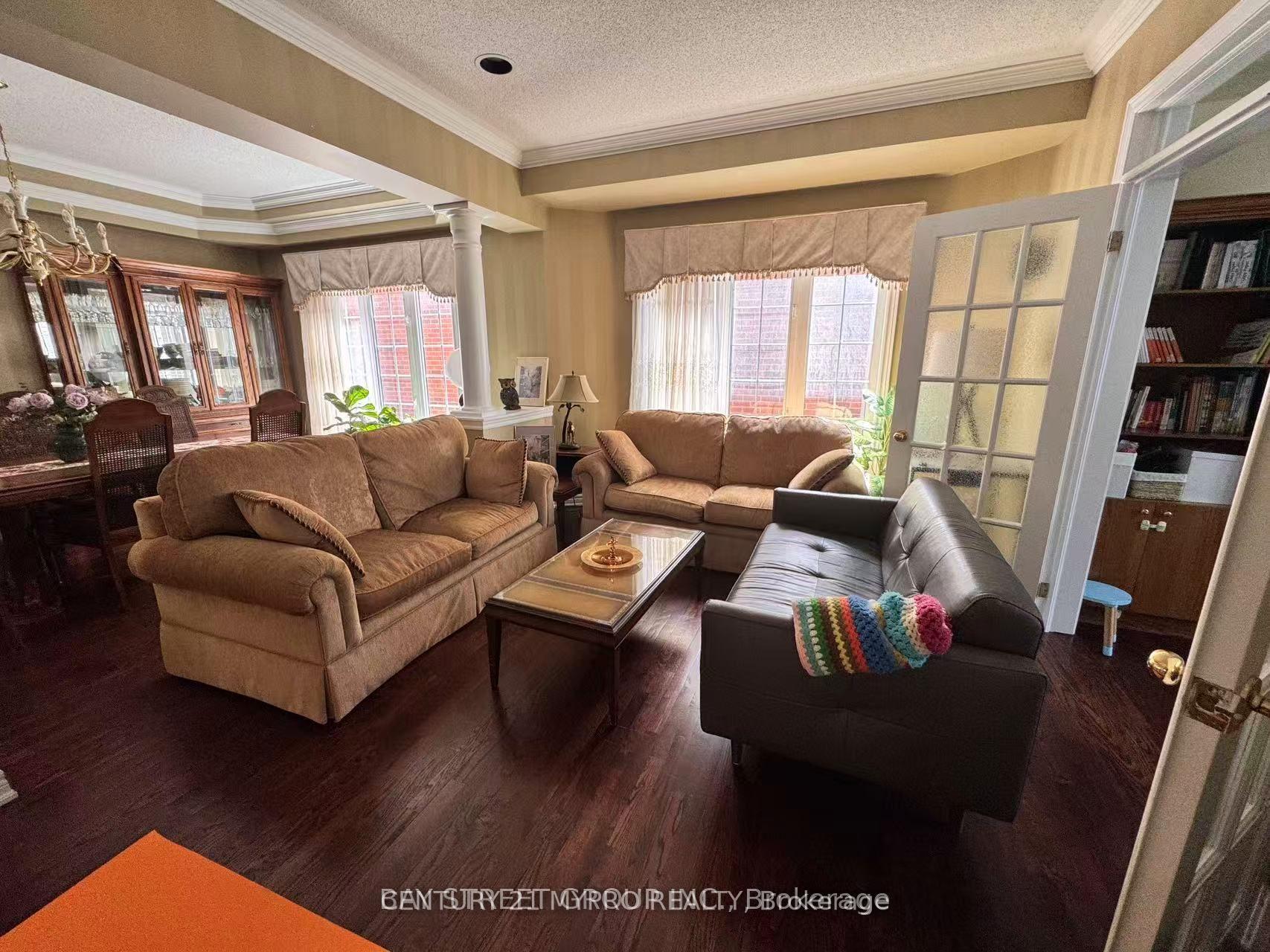 Photo 4 of 2179 North Ridge Trail, Oakville, Joshua Creek — HOMEH