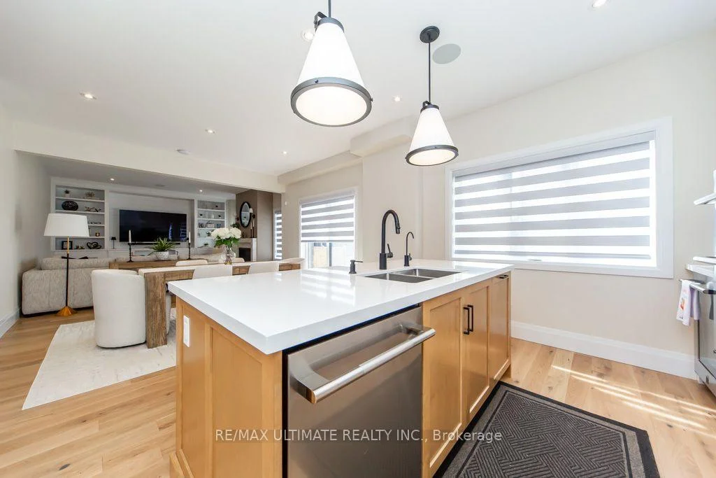 Photo 29 of Unit 6, 100 Watershore Drive, Hamilton, Lakeshore — HOMEH