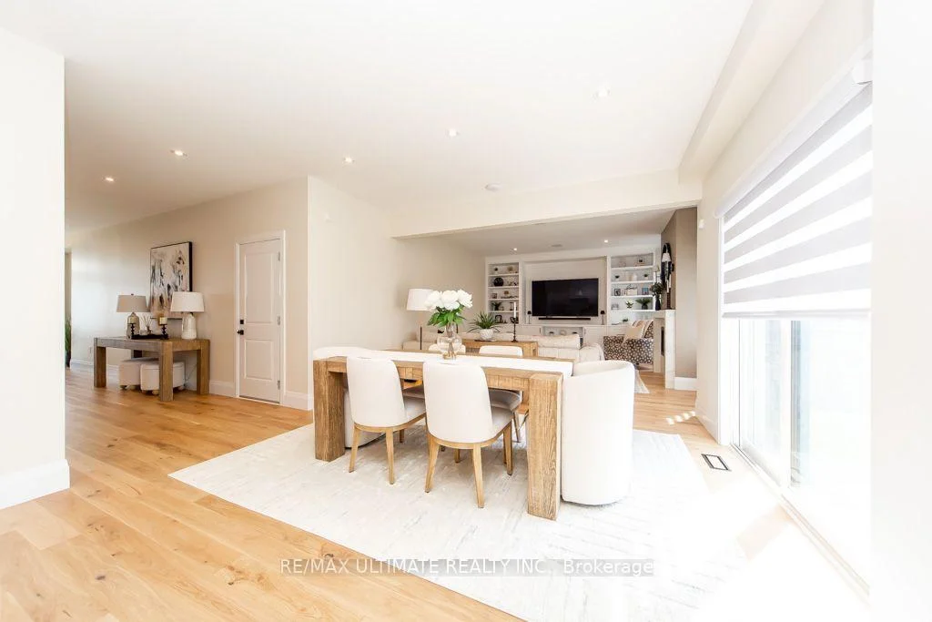 Photo 33 of Unit 6, 100 Watershore Drive, Hamilton, Lakeshore — HOMEH