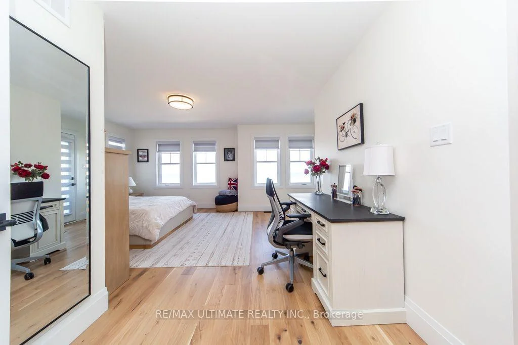 Photo 43 of Unit 6, 100 Watershore Drive, Hamilton, Lakeshore — HOMEH