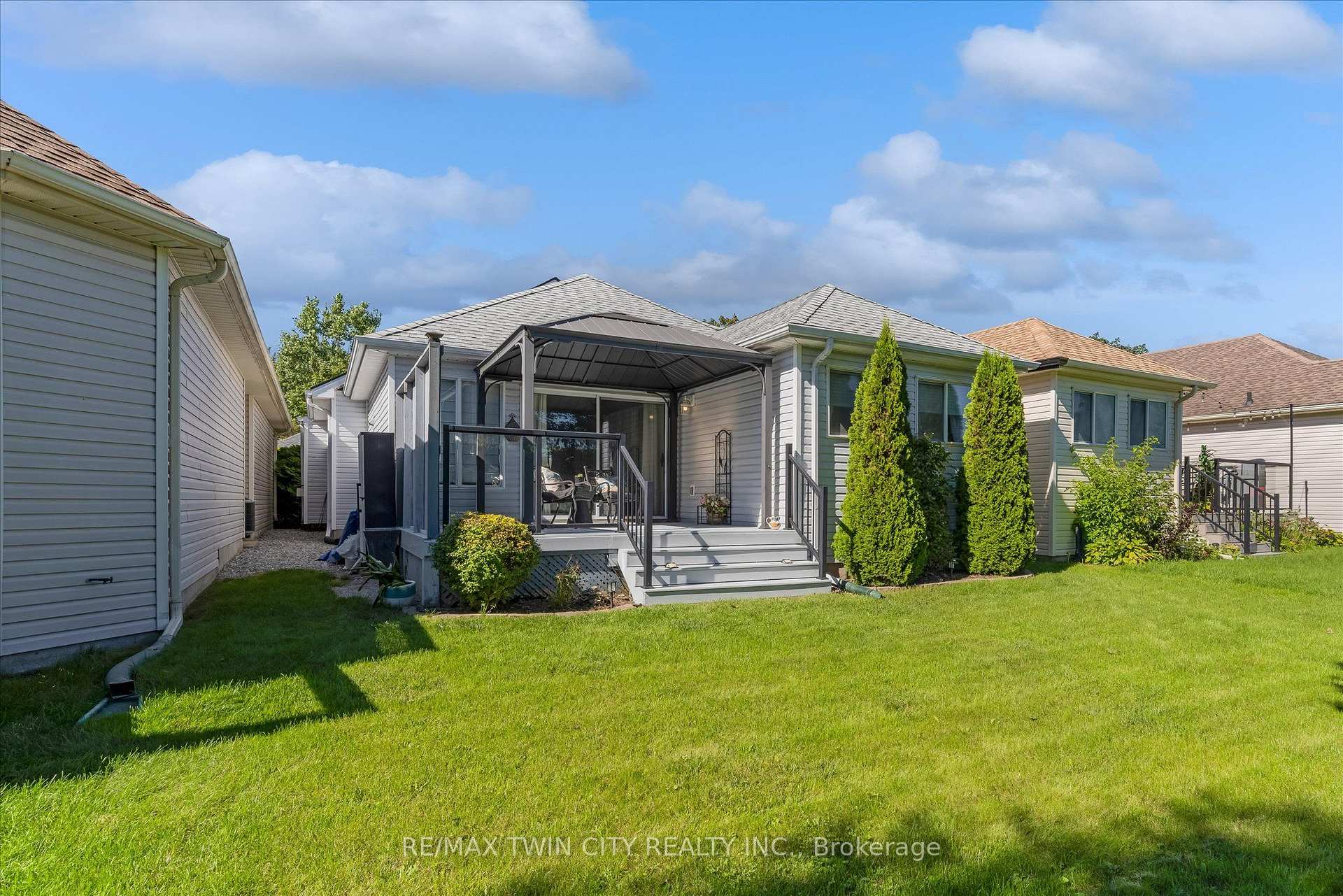Photo 26 of 7 Aspen Lane, Norfolk, Port Rowan — HOMEH