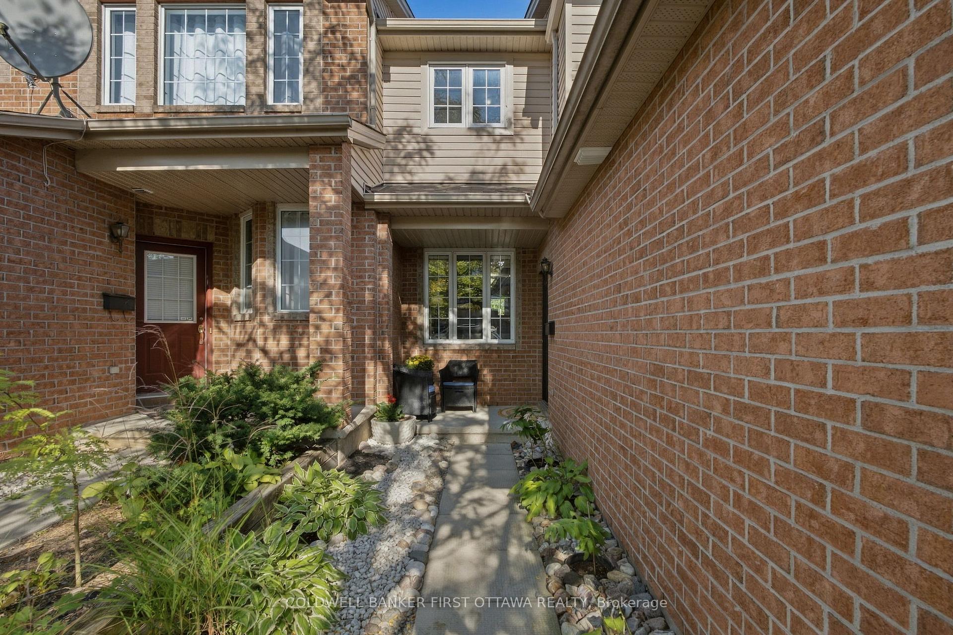 Photo 2 of 50 Cargrove Private, Ottawa, Carson Meadows — HOMEH