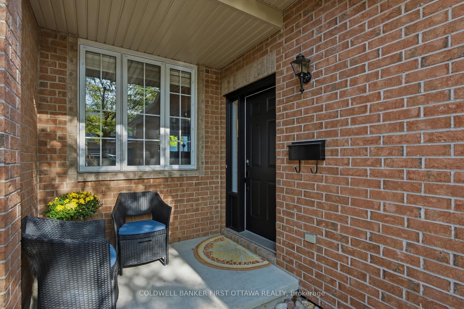 Photo 3 of 50 Cargrove Private, Ottawa, Carson Meadows — HOMEH