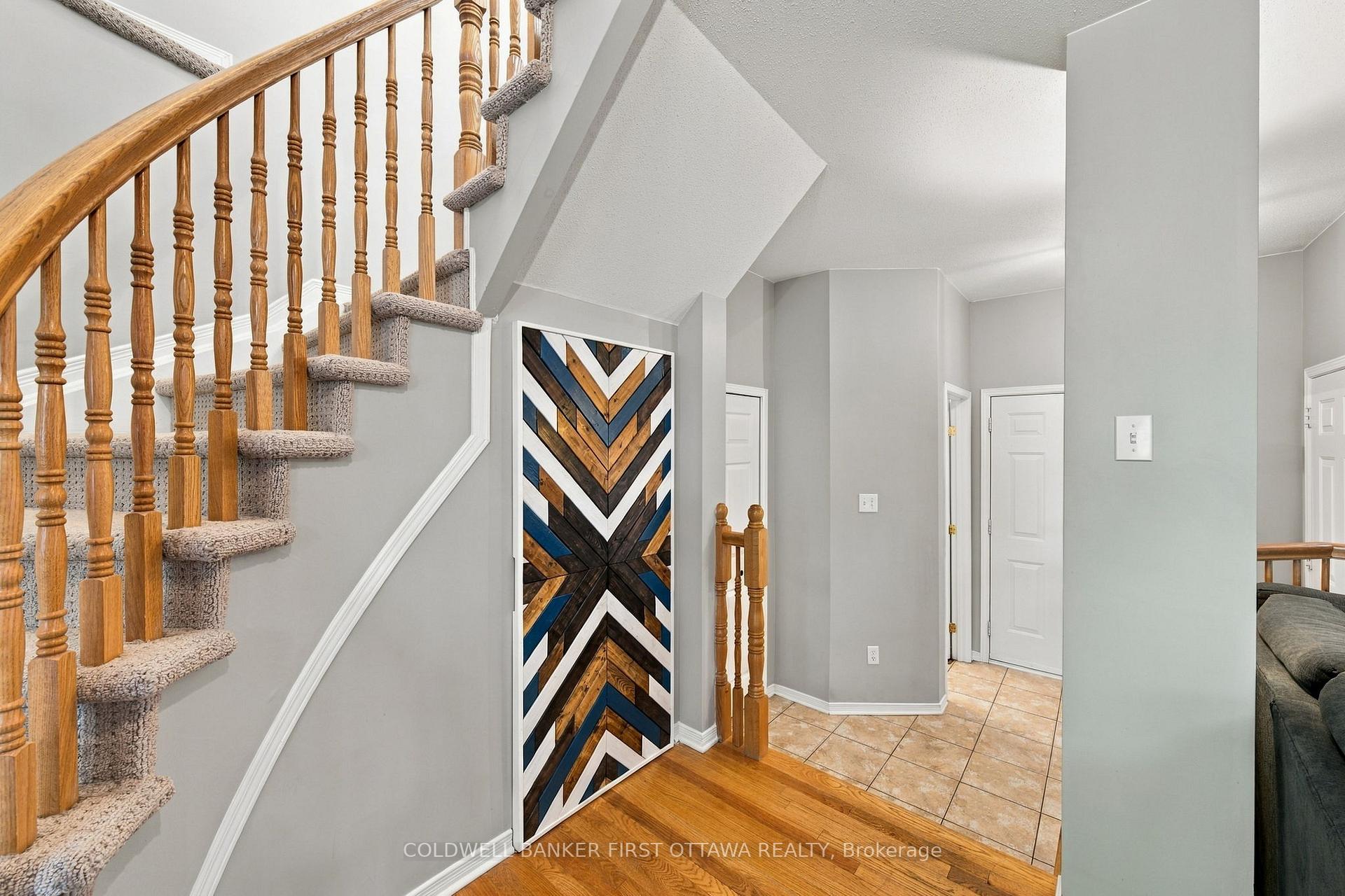Photo 6 of 50 Cargrove Private, Ottawa, Carson Meadows — HOMEH