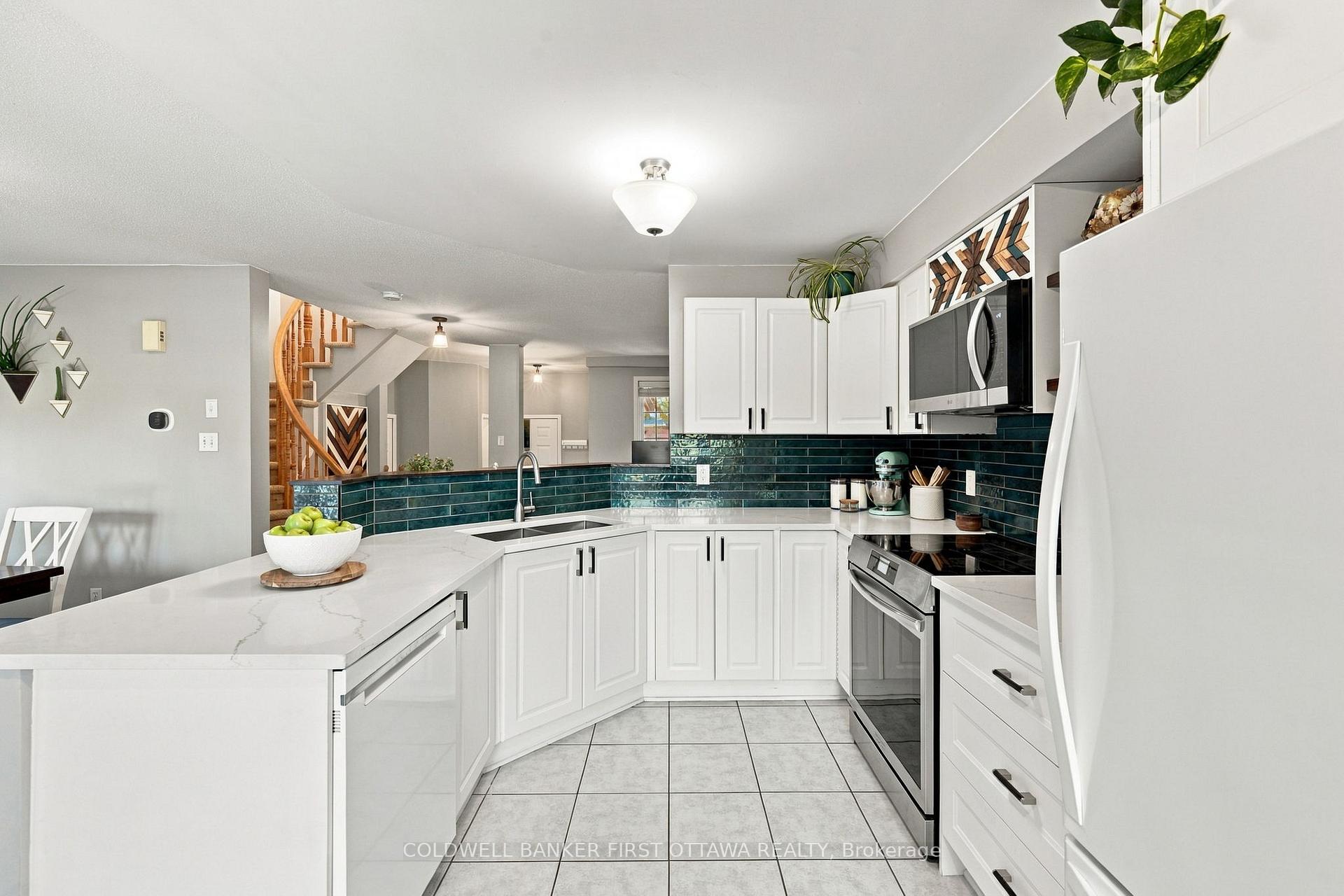 Photo 17 of 50 Cargrove Private, Ottawa, Carson Meadows — HOMEH