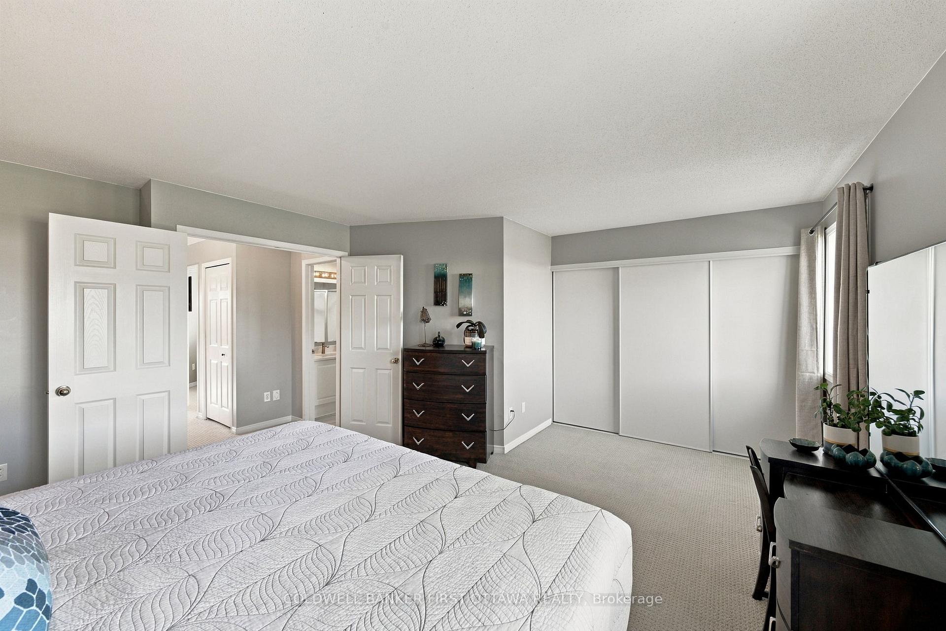 Photo 24 of 50 Cargrove Private, Ottawa, Carson Meadows — HOMEH
