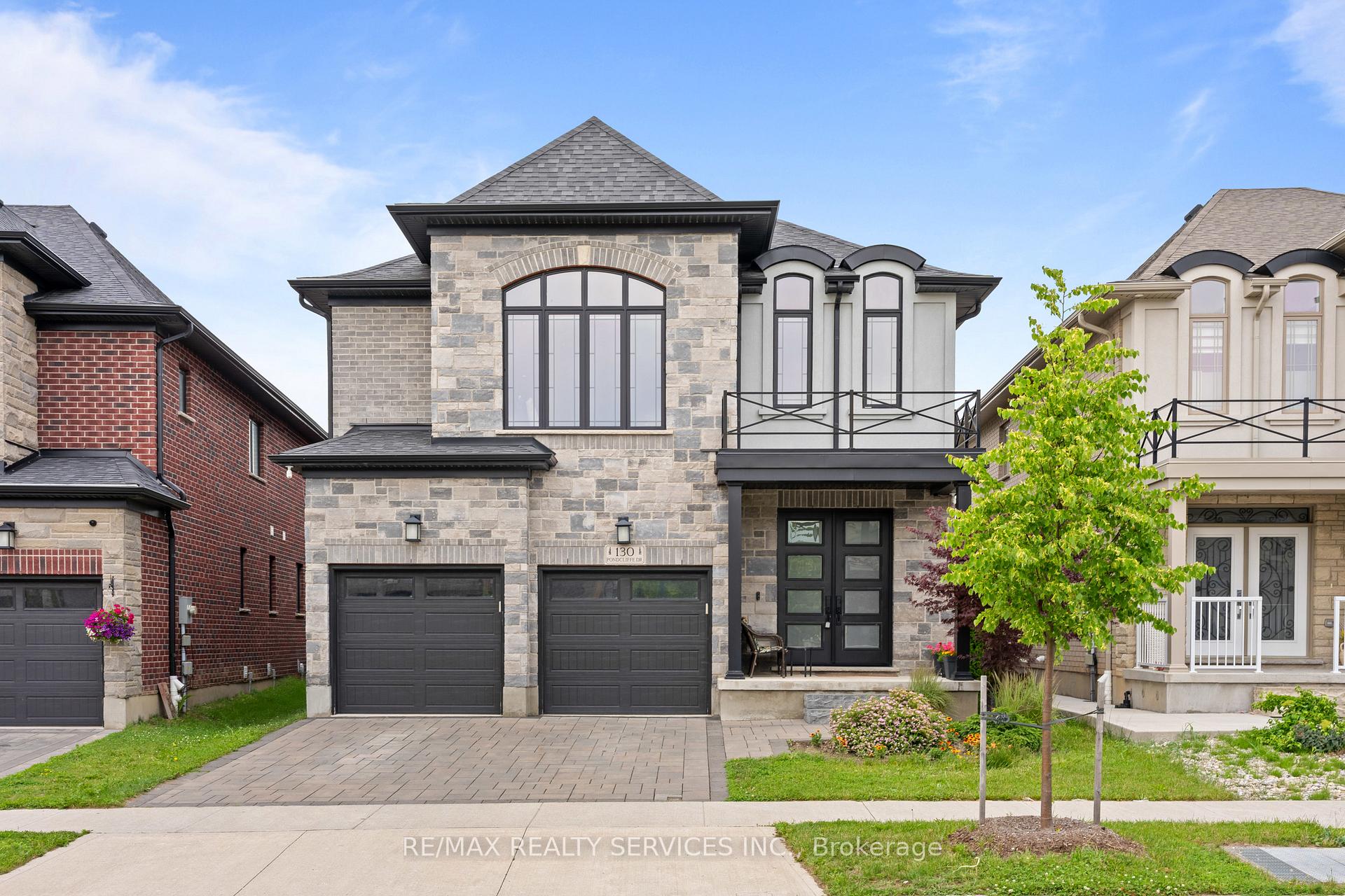 Photo 2 of 130 Pondcliffe Drive, Kitchener, Doon South — HOMEH