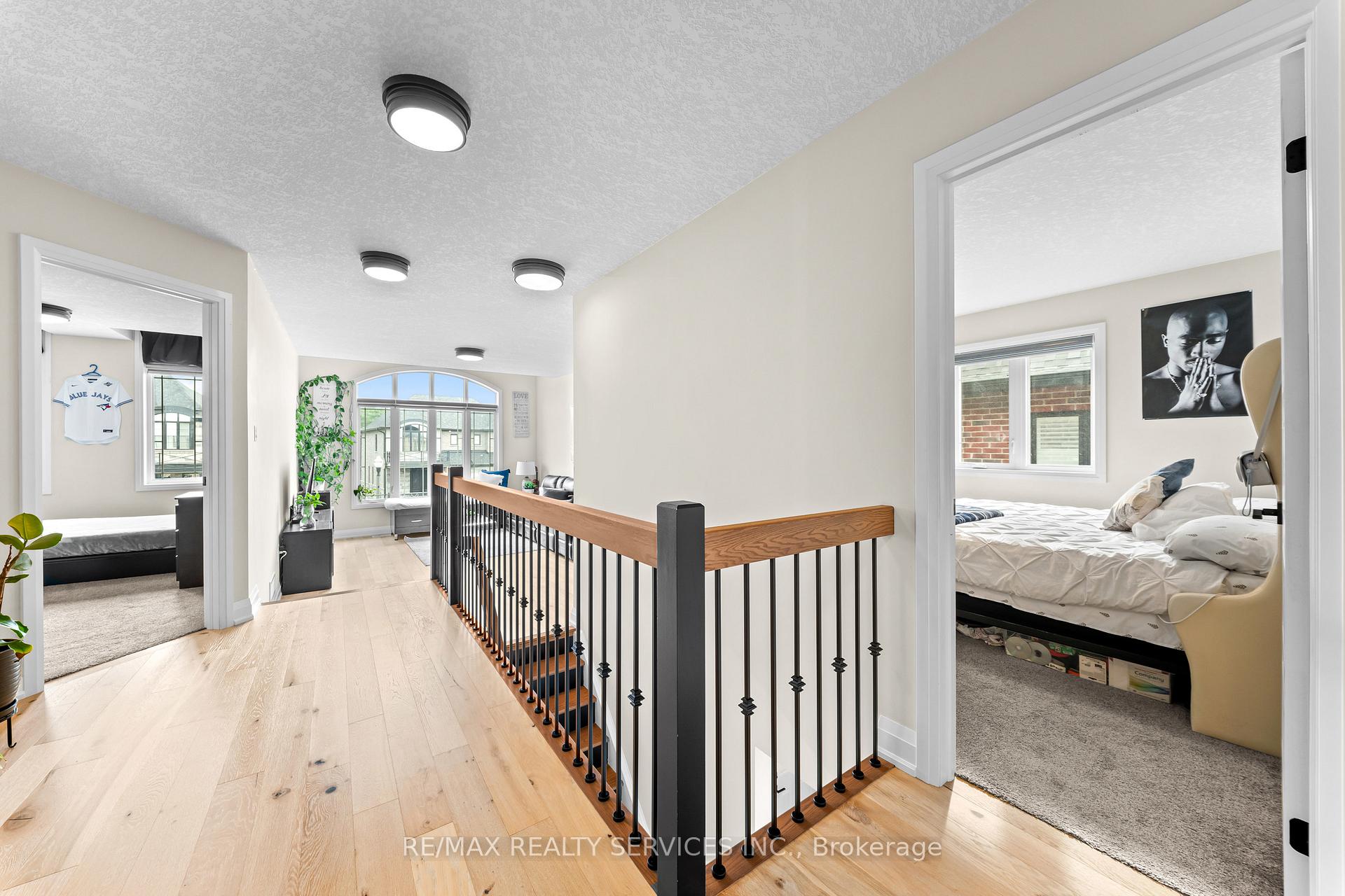 Photo 28 of 130 Pondcliffe Drive, Kitchener, Doon South — HOMEH