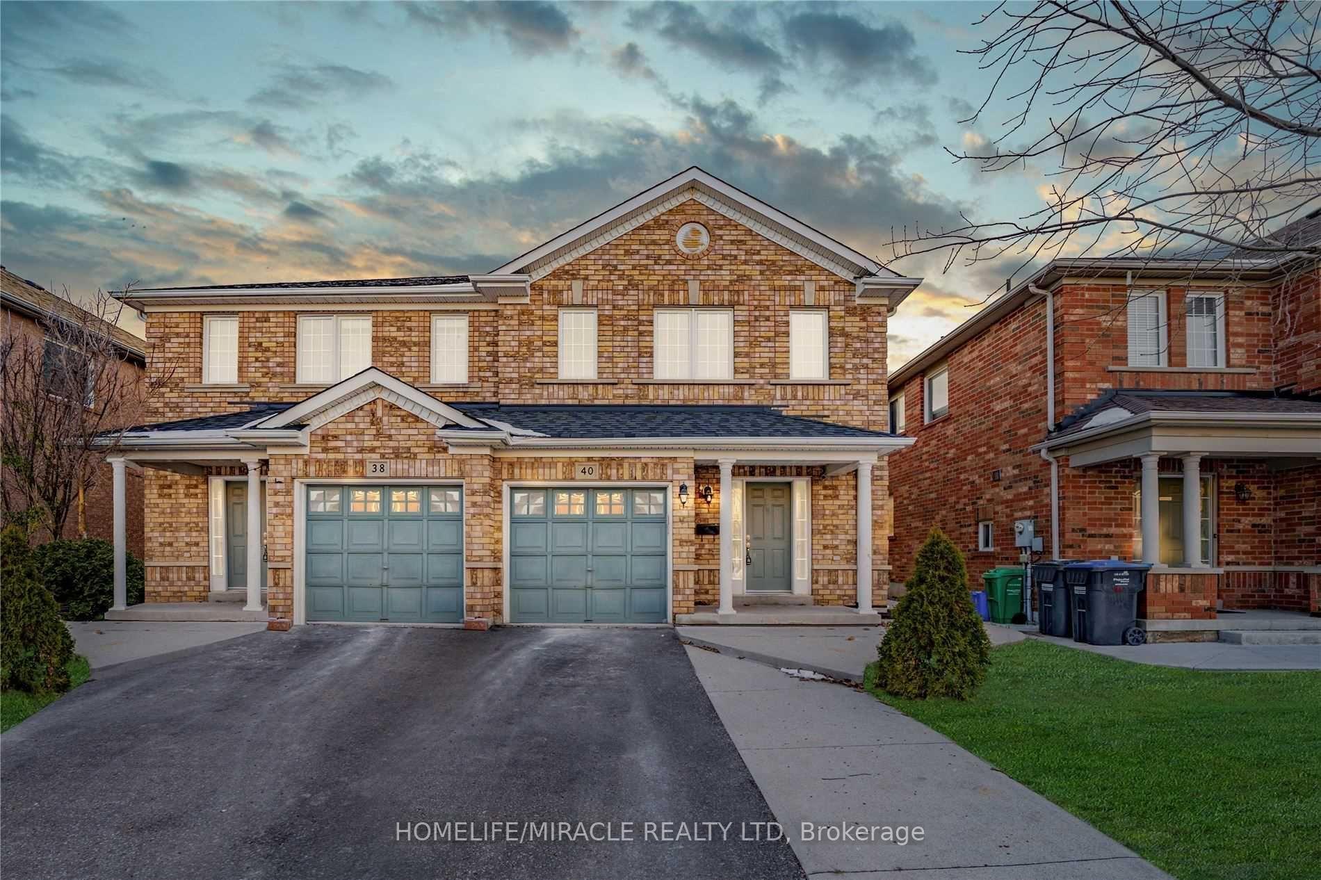 Photo of 40 Trumpet Valley Boulevard