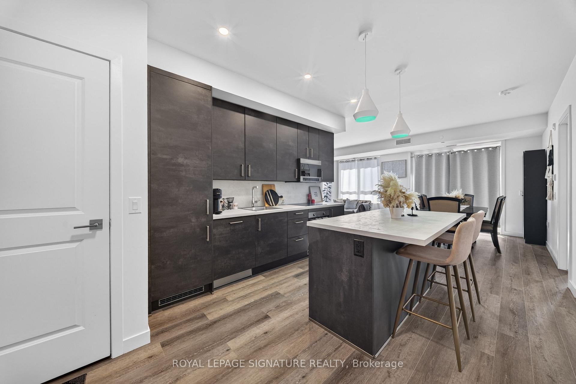 Photo 10 of Unit 212, 7549A Kalar Road, Niagara Falls, Brown — HOMEH