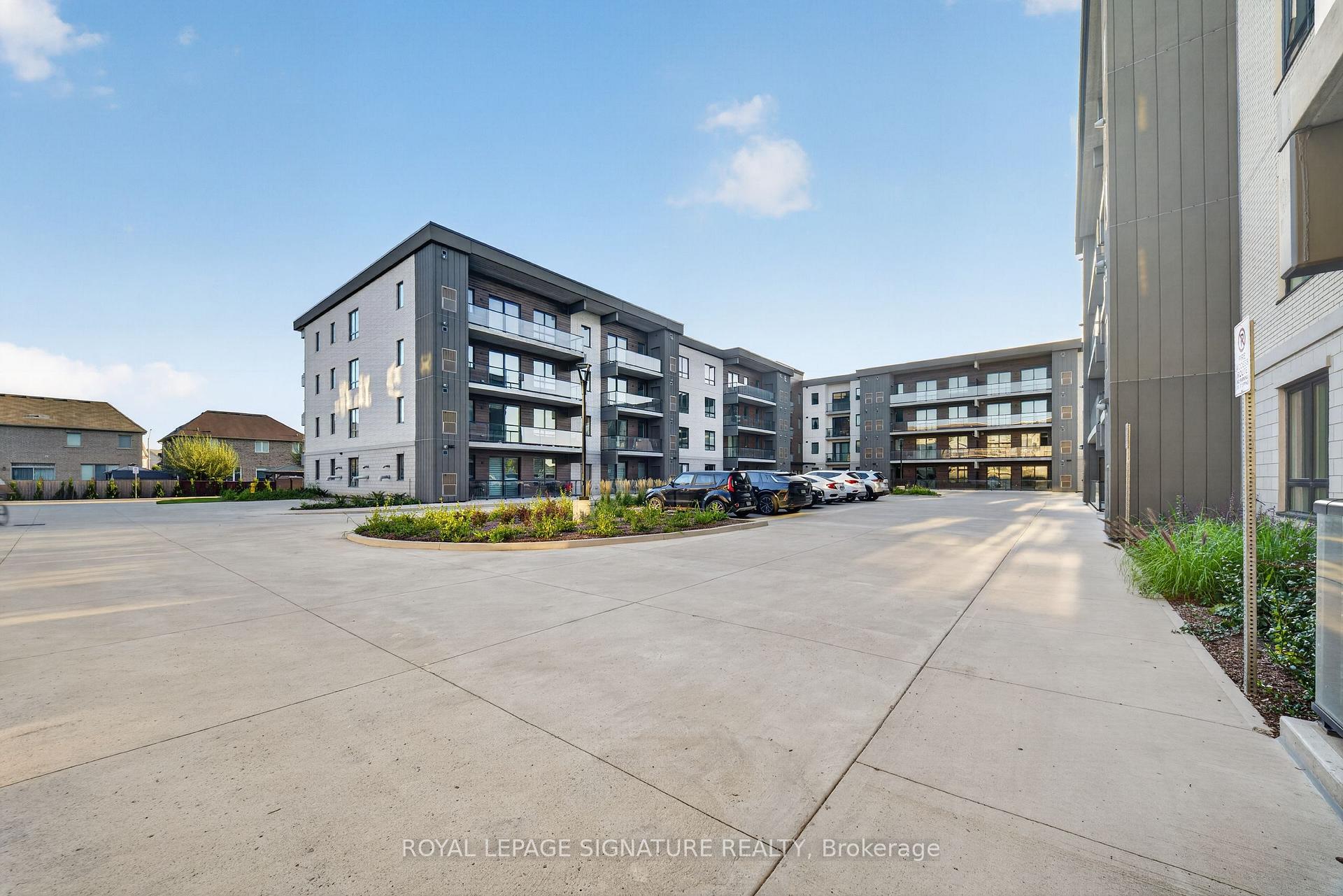Photo 48 of Unit 212, 7549A Kalar Road, Niagara Falls, Brown — HOMEH