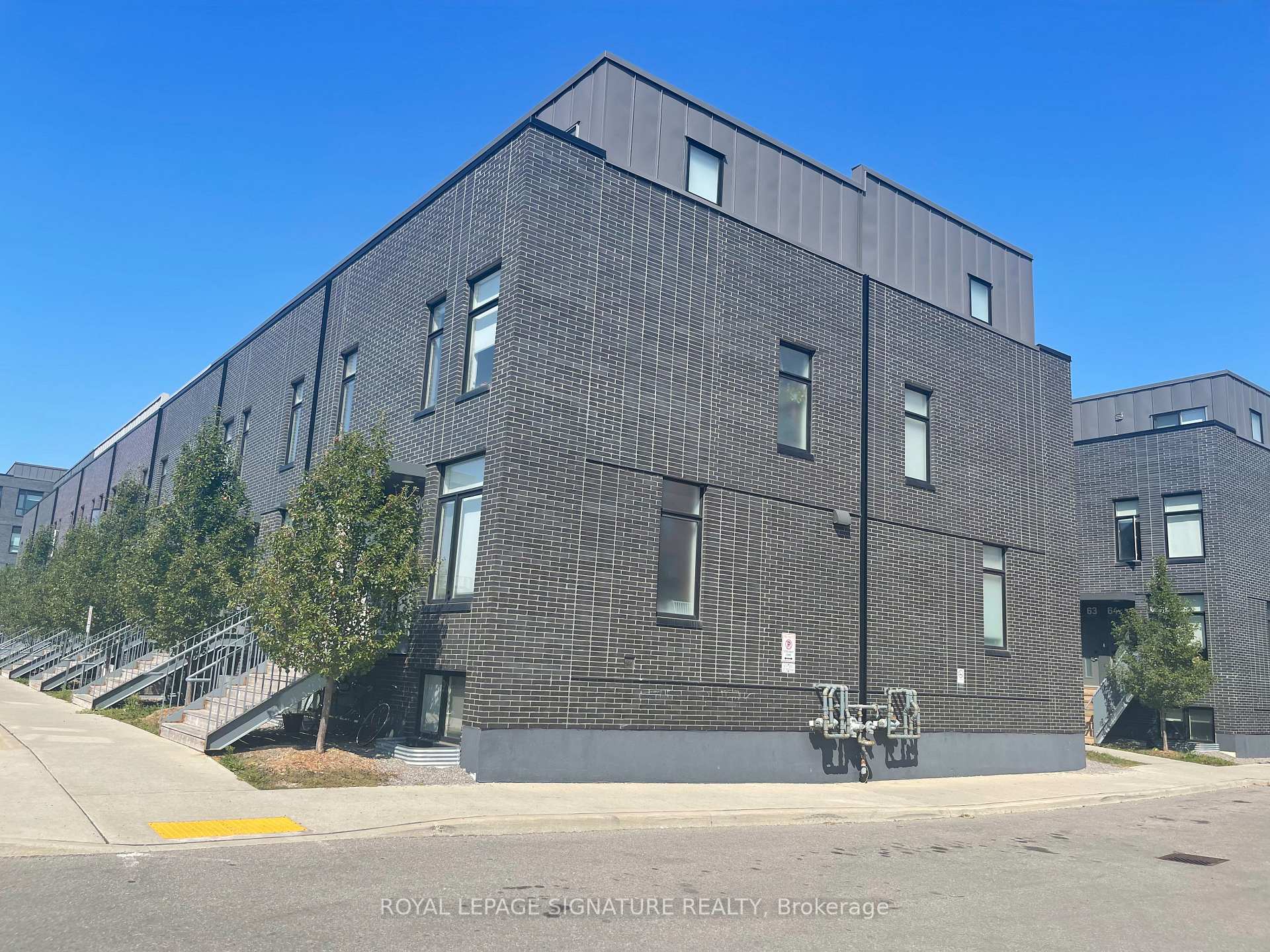 Photo 1 of Unit 95A, 1760 Simcoe Street N, Oshawa, Samac — HOMEH