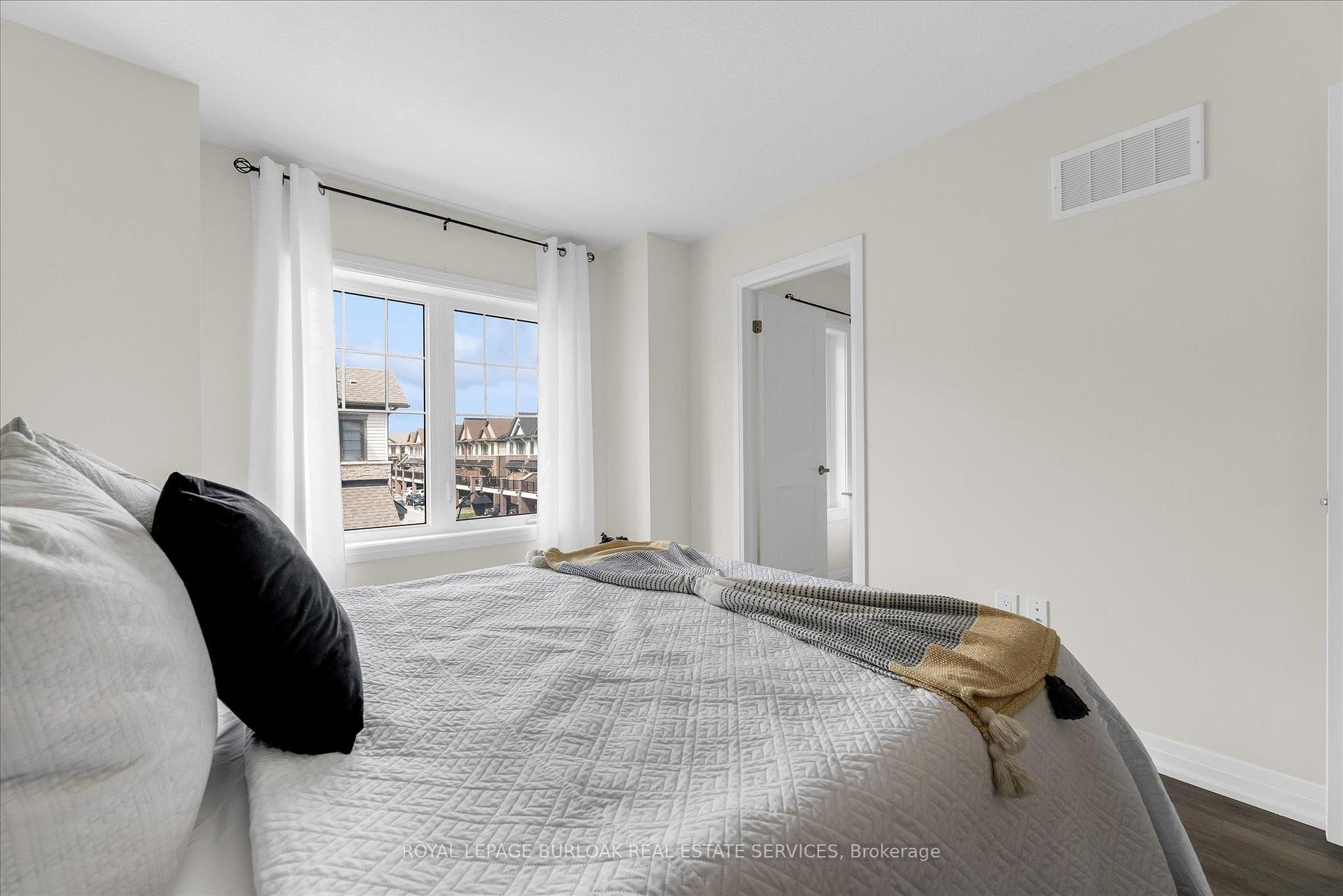 Photo 15 of Unit 24, 185 Bedrock Drive, Hamilton, Stoney Creek Mountain — HOMEH
