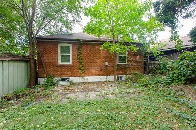 Photo 7 of 7 Baudina Crescent, Scarborough, Birchcliffe-Cliffside — HOMEH