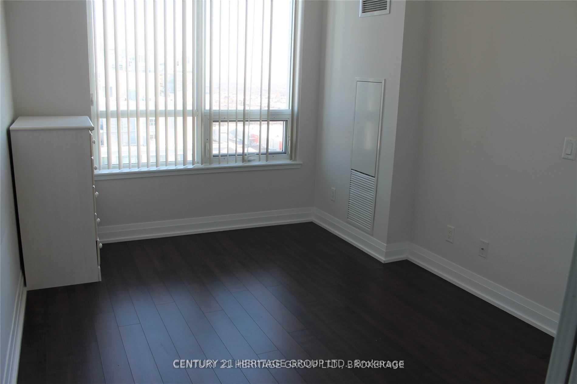 Photo 9 of Unit PH3, 75 North Park Road E, Vaughan, Beverley Glen — HOMEH