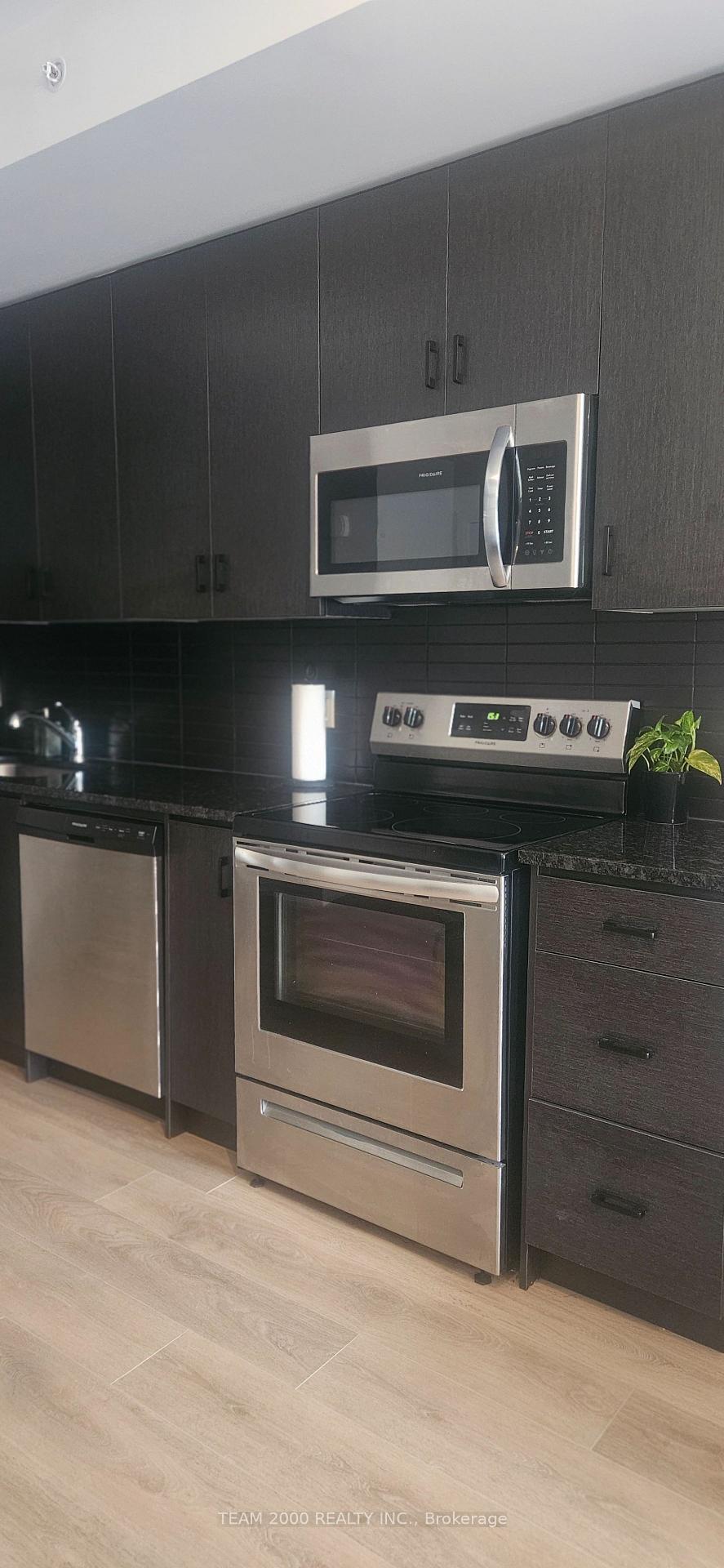 Photo 6 of Unit 1310, 2635 William Jackson Drive N, Pickering, Duffin Heights — HOMEH