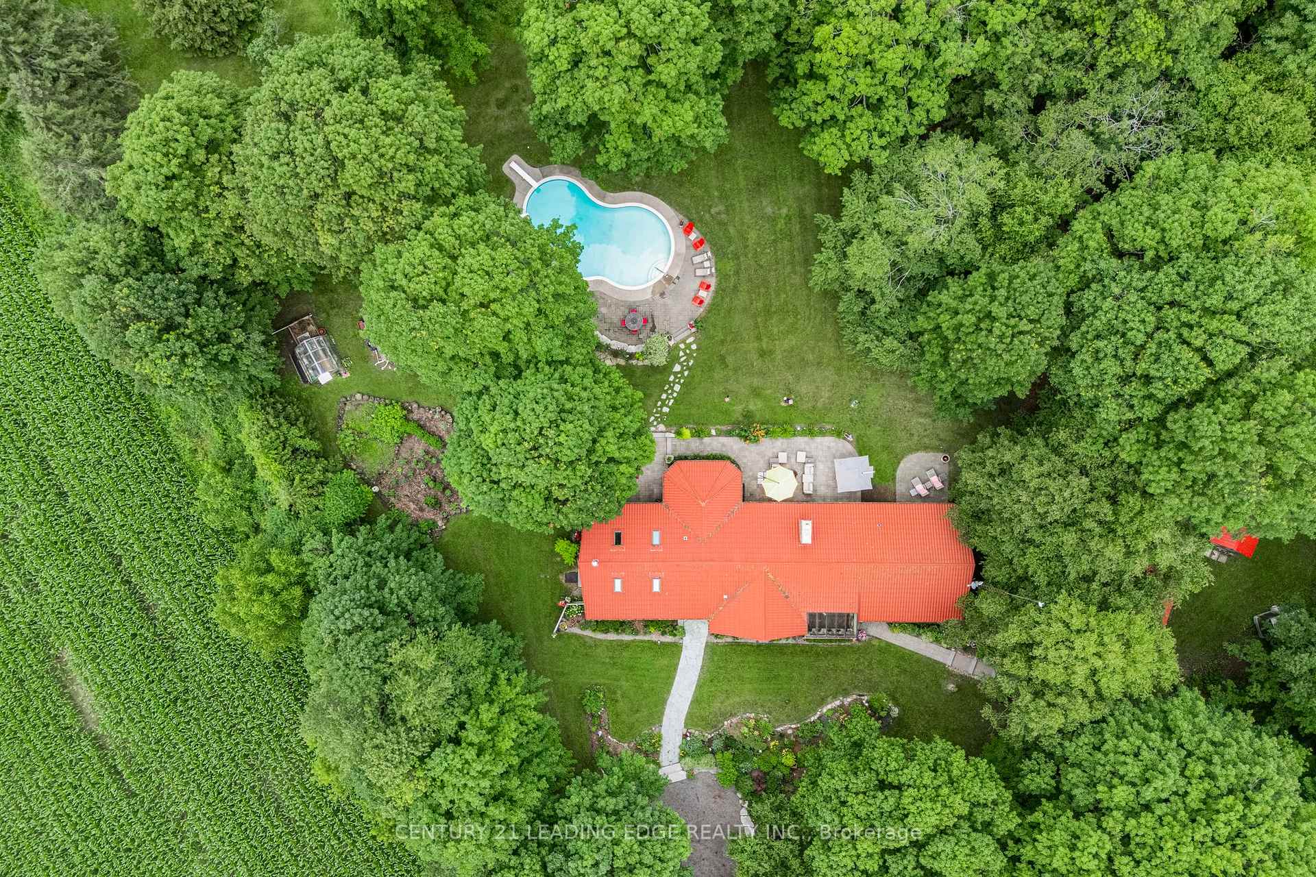 Photo 2 of 17962 9th Line, East Gwillimbury, Rural East Gwillimbury — HOMEH