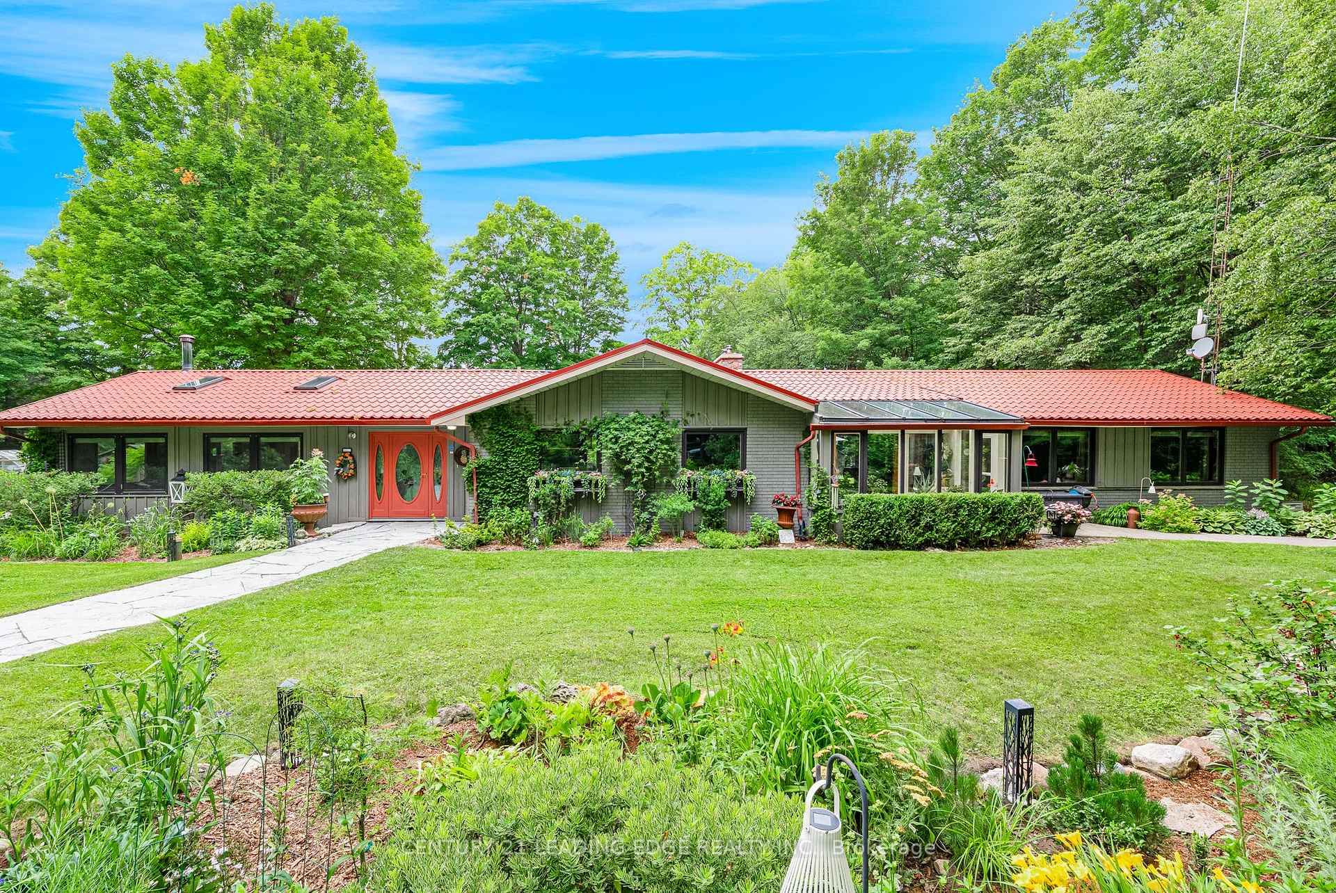Photo 5 of 17962 9th Line, East Gwillimbury, Rural East Gwillimbury — HOMEH
