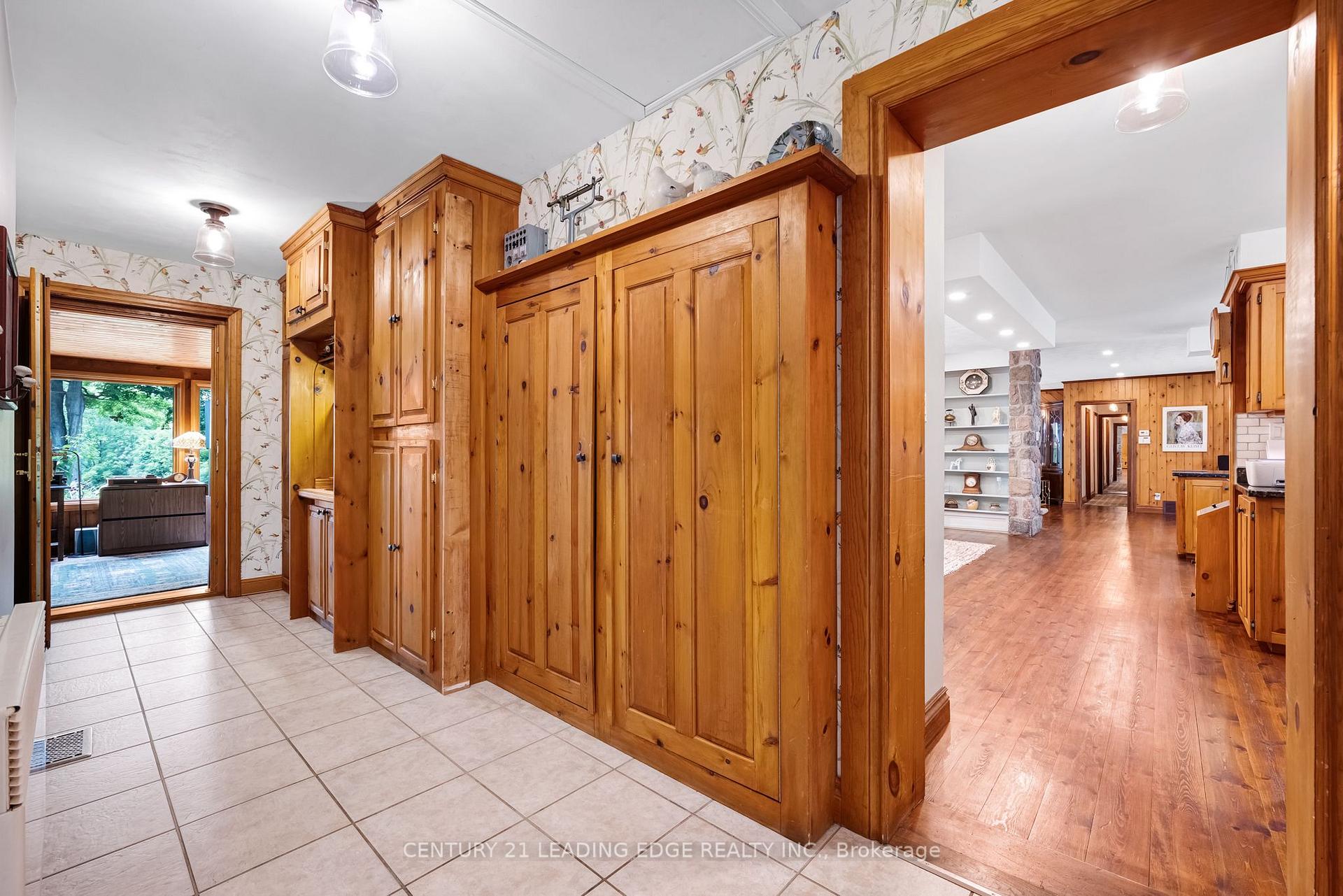 Photo 10 of 17962 9th Line, East Gwillimbury, Rural East Gwillimbury — HOMEH