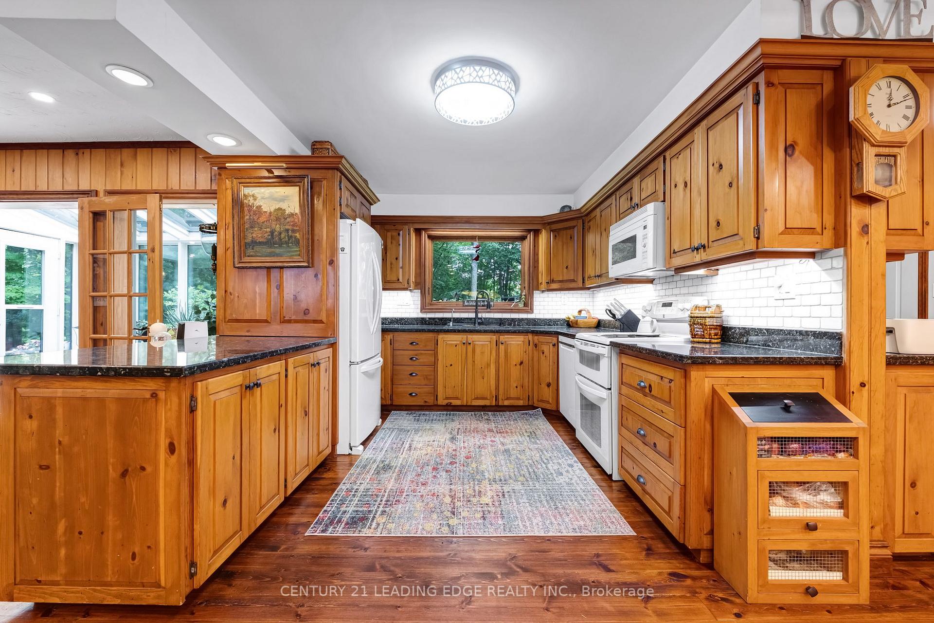 Photo 15 of 17962 9th Line, East Gwillimbury, Rural East Gwillimbury — HOMEH