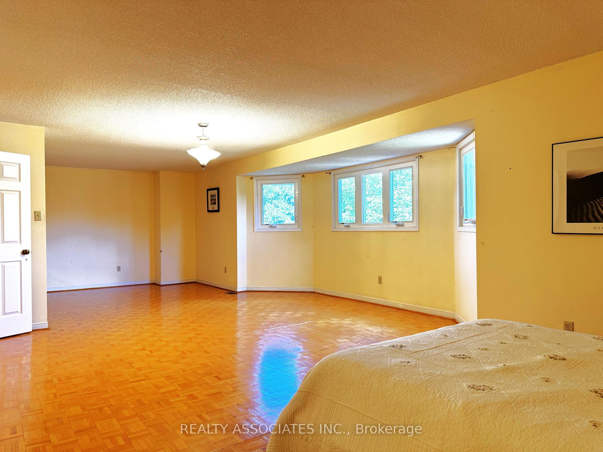Photo 12 of 46 Lagani Avenue, Richmond Hill, Doncrest — HOMEH