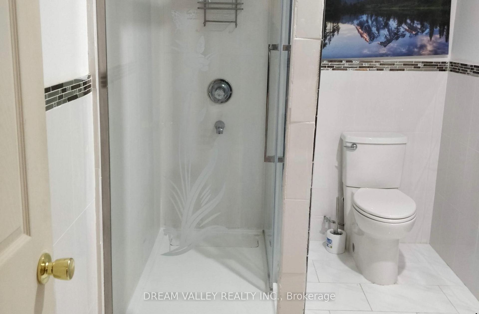 Photo 12 of Unit Basement, 275 Waterford Gate, Pickering, Highbush — HOMEH