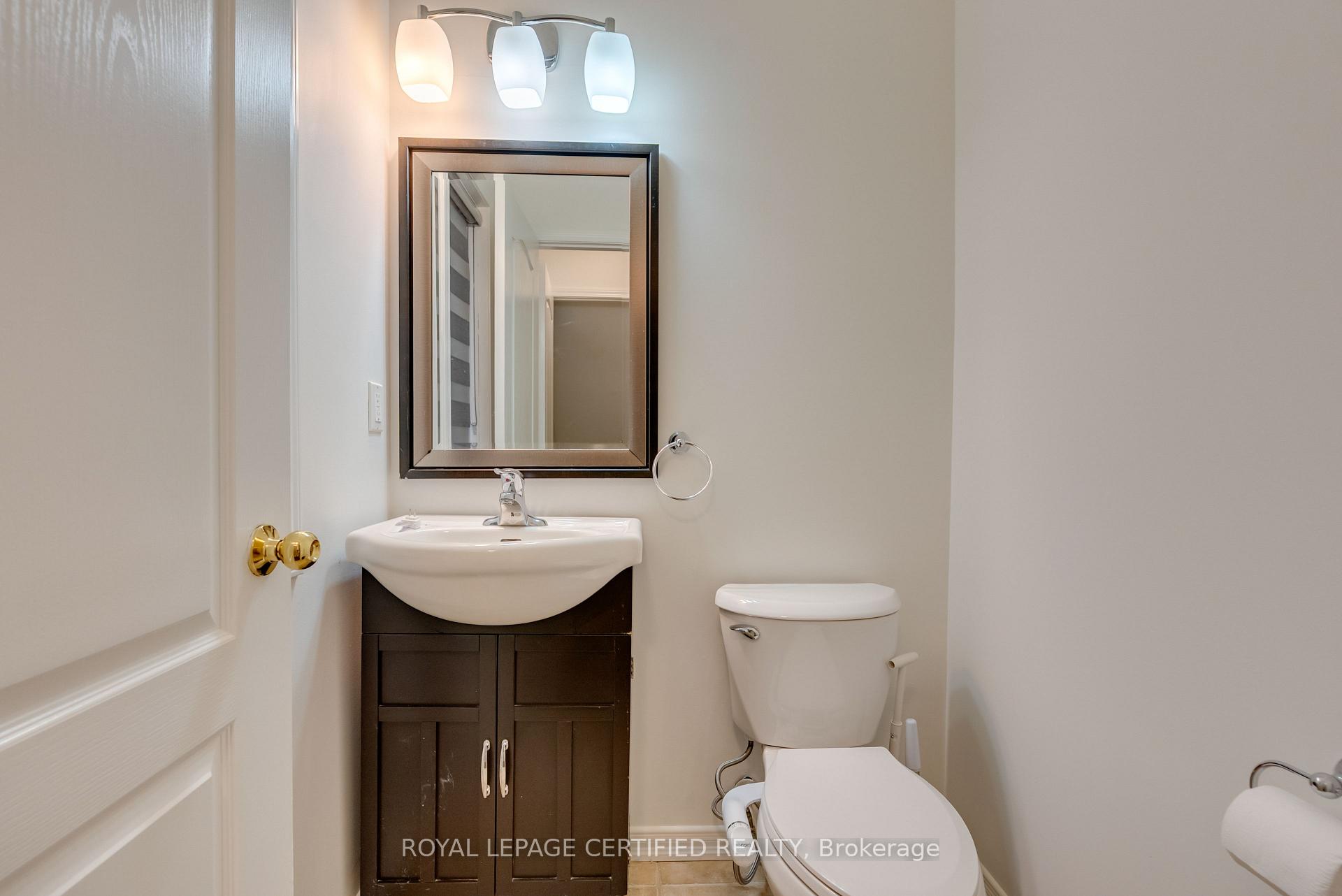 Photo 12 of 3053 Ferguson Drive, Burlington, Alton — HOMEH