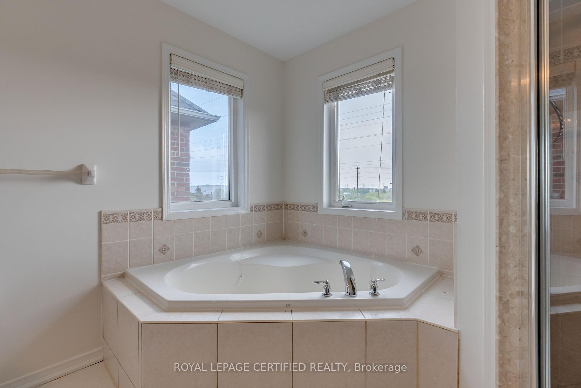 Photo 19 of 3053 Ferguson Drive, Burlington, Alton — HOMEH