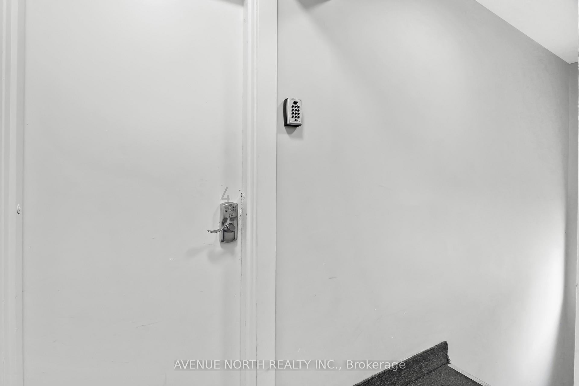 Photo 4 of Unit 4, 184 Murray Street, Ottawa, Lower Town/Byward Market — HOMEH