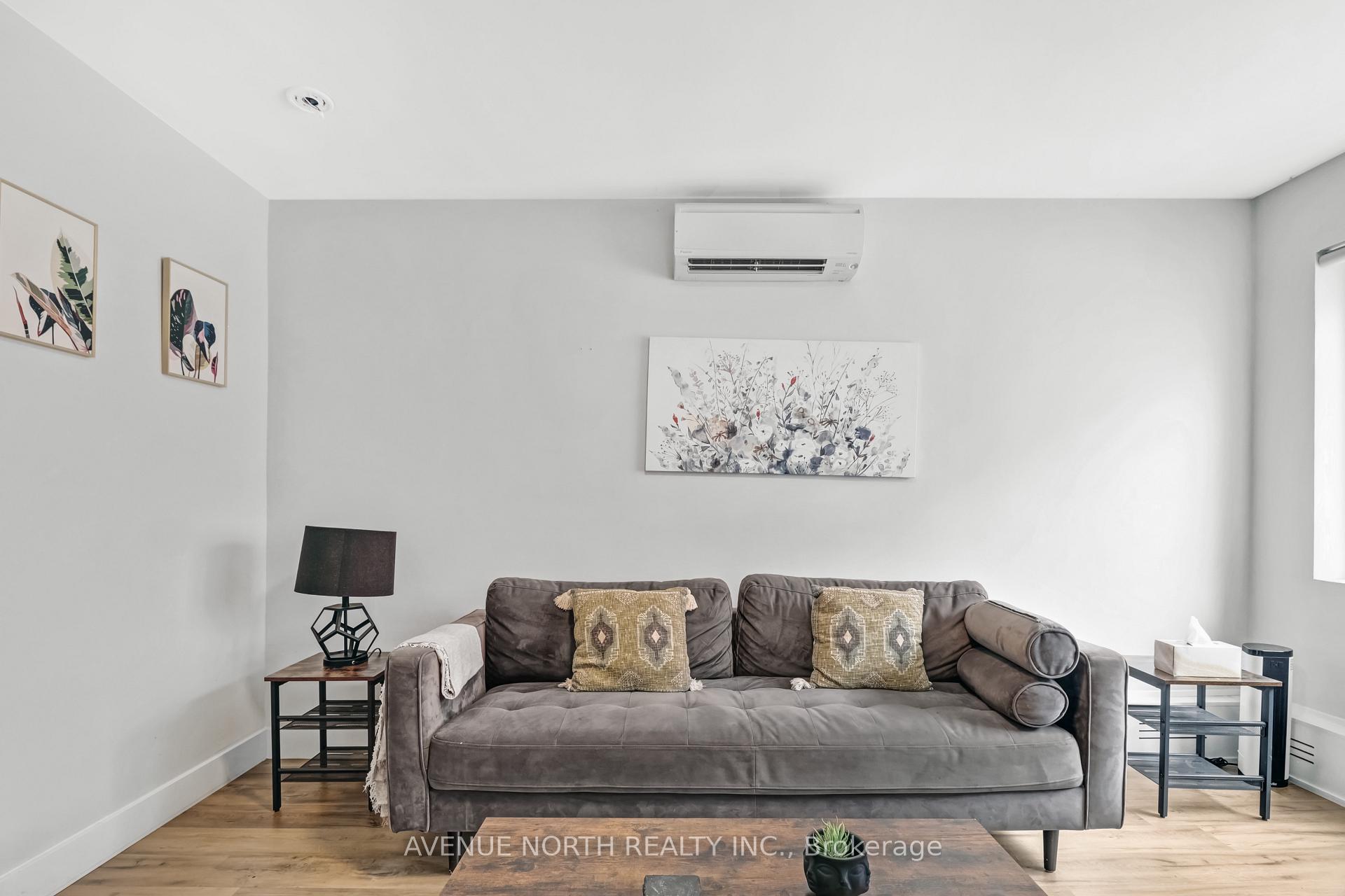 Photo 11 of Unit 4, 184 Murray Street, Ottawa, Lower Town/Byward Market — HOMEH